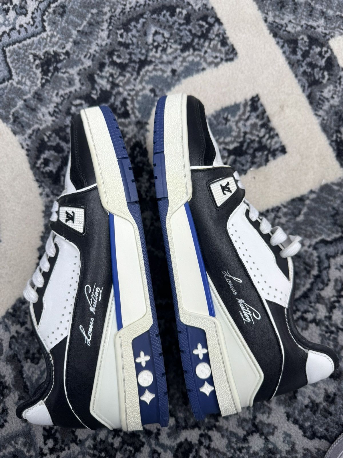Louis Vuitton Louis Vuitton Virgil trainers Size US 5.5 / EU 38 - 3 Thumbnail