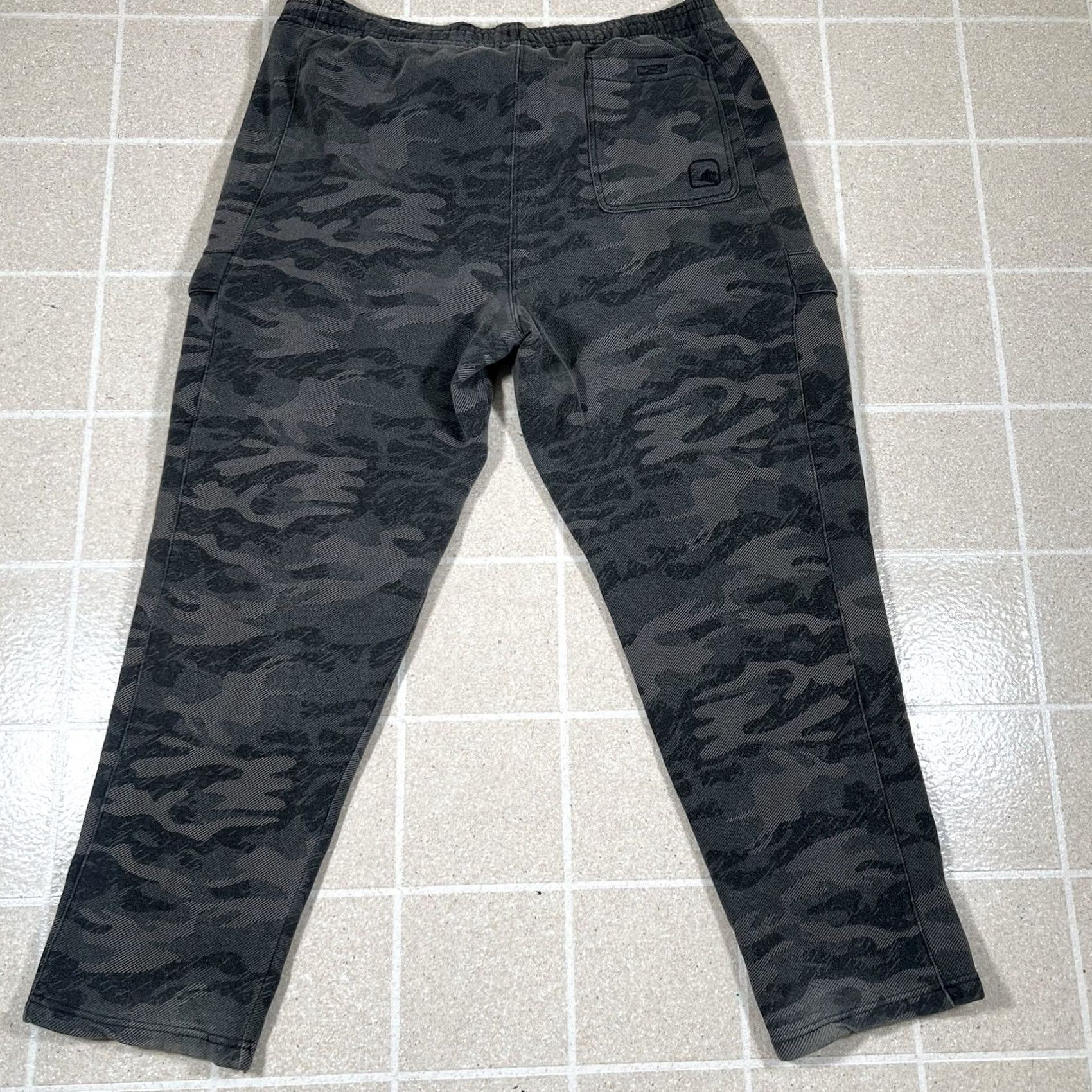 Vintage VTG AND1 Sweatpants Camouflage Baggy Cargo Gray 2XL Mens Hip Hop Grunge Y2K Skate Activewear Pants Size US 39 - 4 Thumbnail