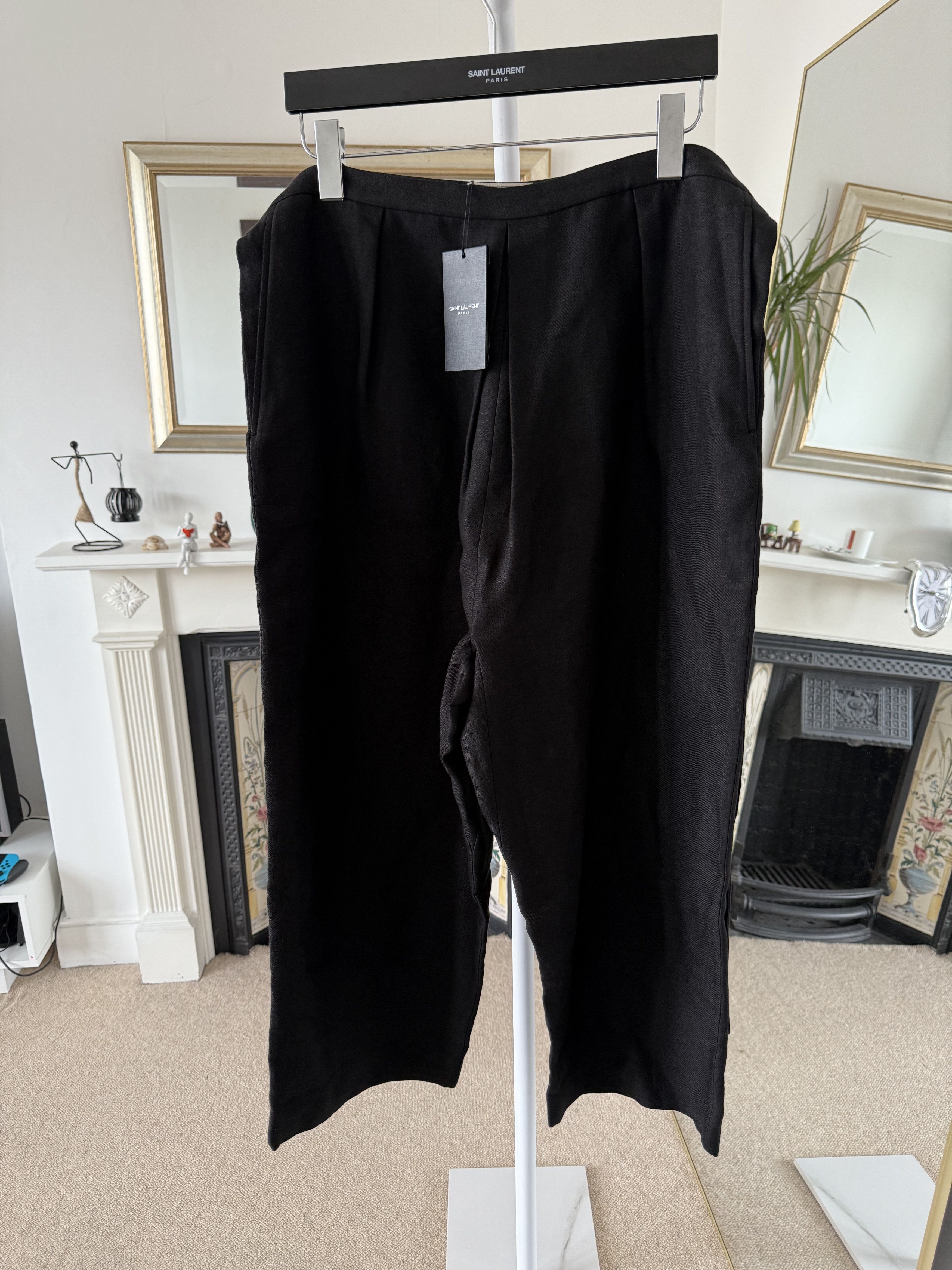 Saint Laurent Paris FW21' Saint Laurent Cropped Hakama-Pleat Tied pants Size US 36 / EU 52 - 2 Thumbnail