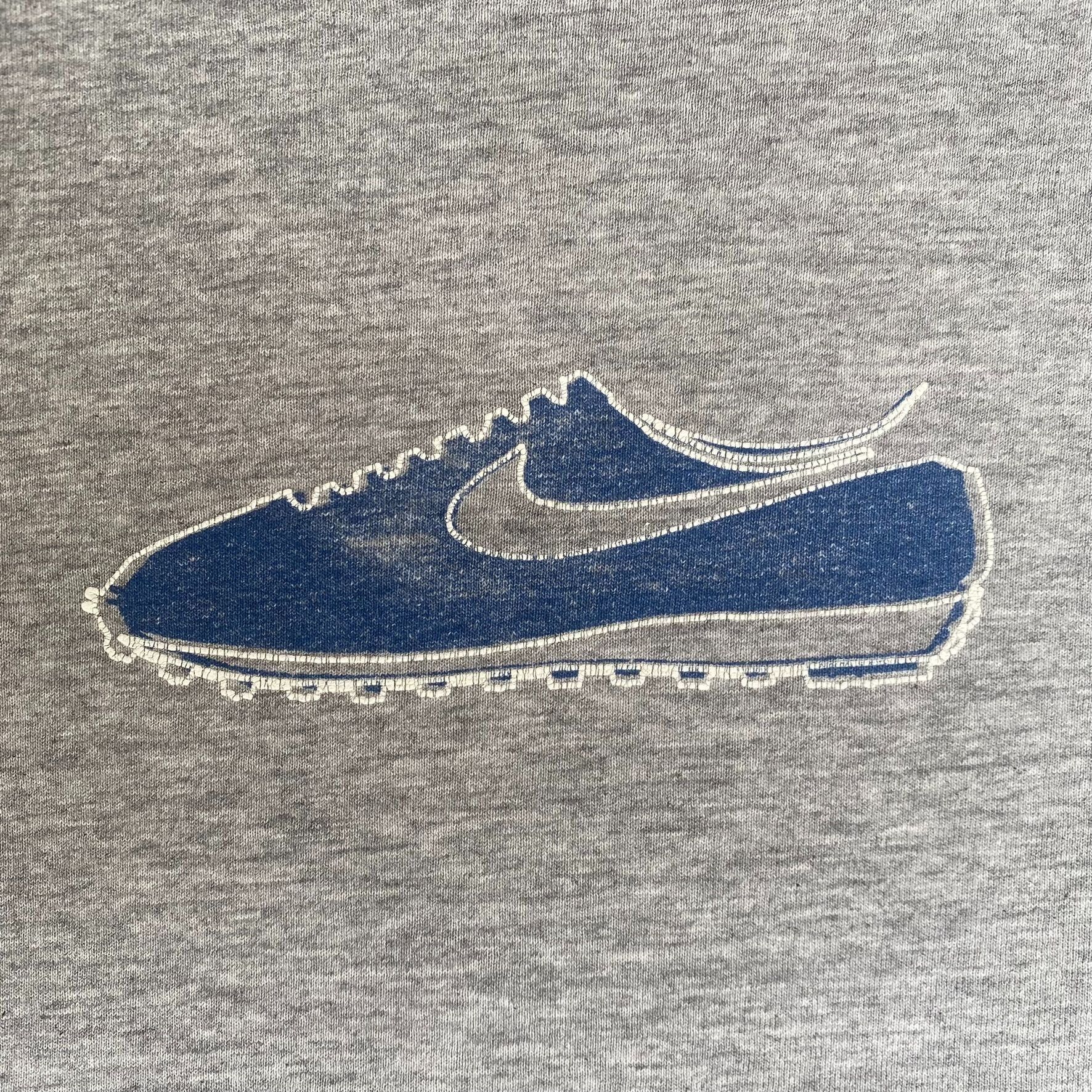 Nike Vintage Y2K Nike Cortez Shirt Retro Sneaker Logo Tee Size US XL / EU 56 / 4 - 3 Thumbnail