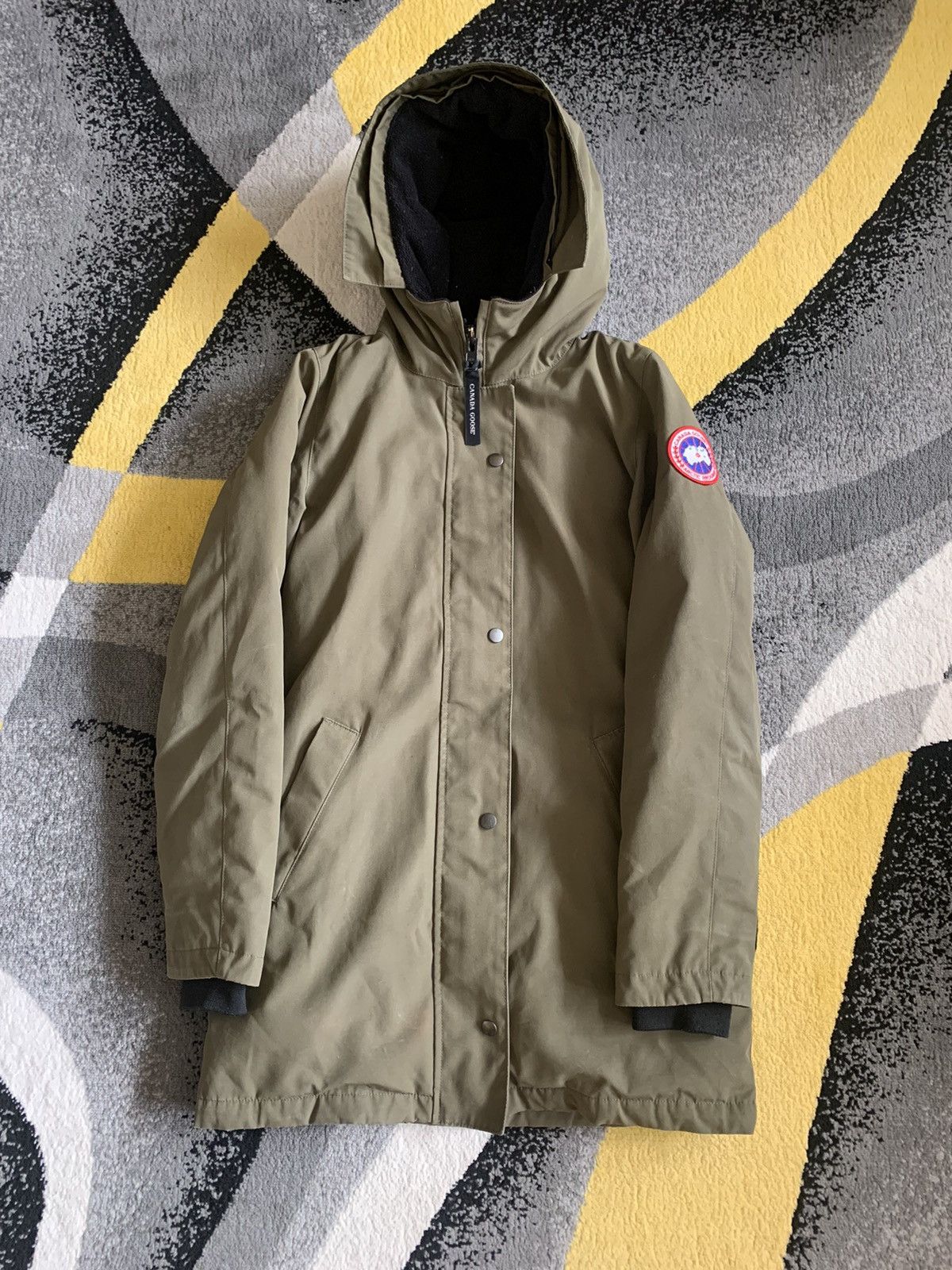 image of Canada Goose Victoria Parka Jacket in Green, Women's (Size Small)