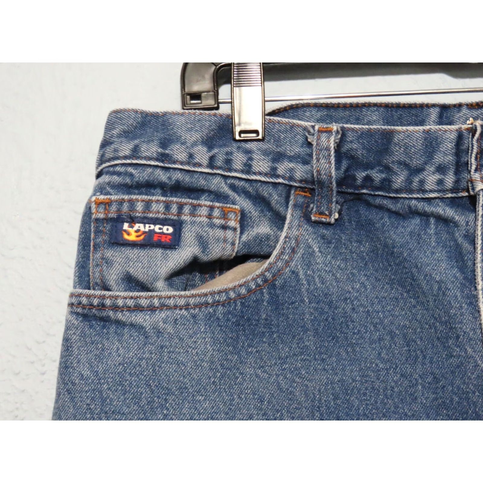 Vintage VINTAGE LAPCO Jeans FR Work Jeans 38x32 Blue Flame-Resistant Regular Mens 5-Pocket Straight Cotton Denim Zip Belt Loops Medium Wash 2112 Cat 2 Worn Size US 38 / EU 54 - 4 Thumbnail