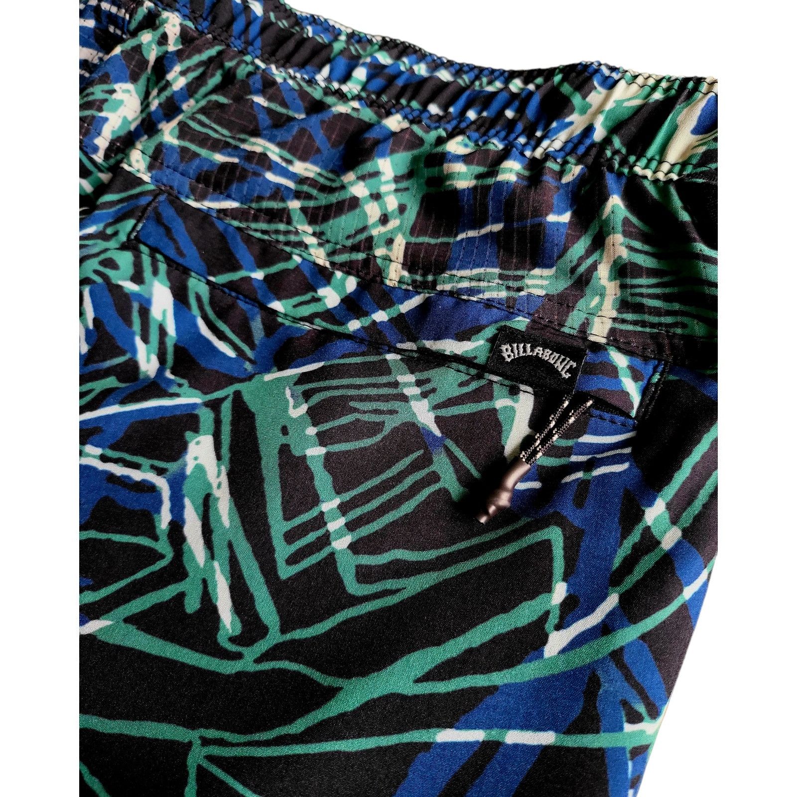 Billabong NWT Billabong Men's Surftrek Lo Tide 18" Boardshorts Size M Size US 33 - 9 Thumbnail