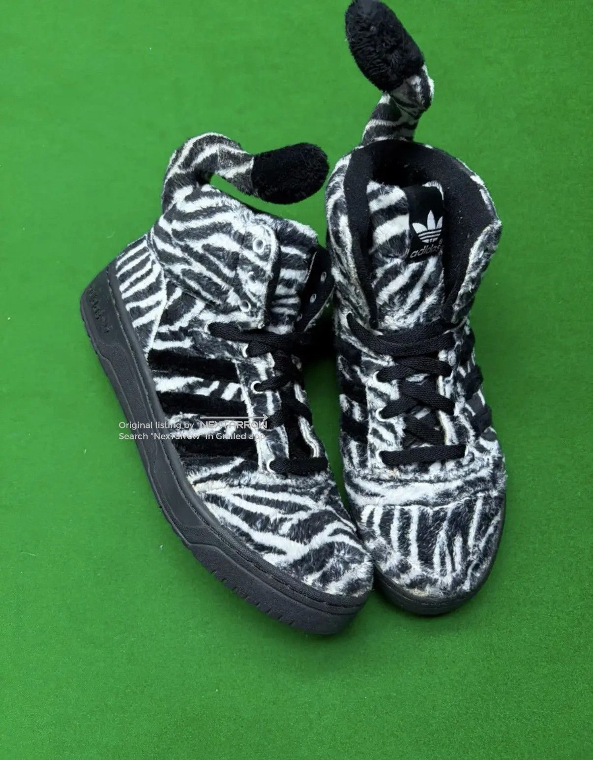 Adidas × Jeremy Scott Adidas x Jeremy Scott Zebra 'Black White