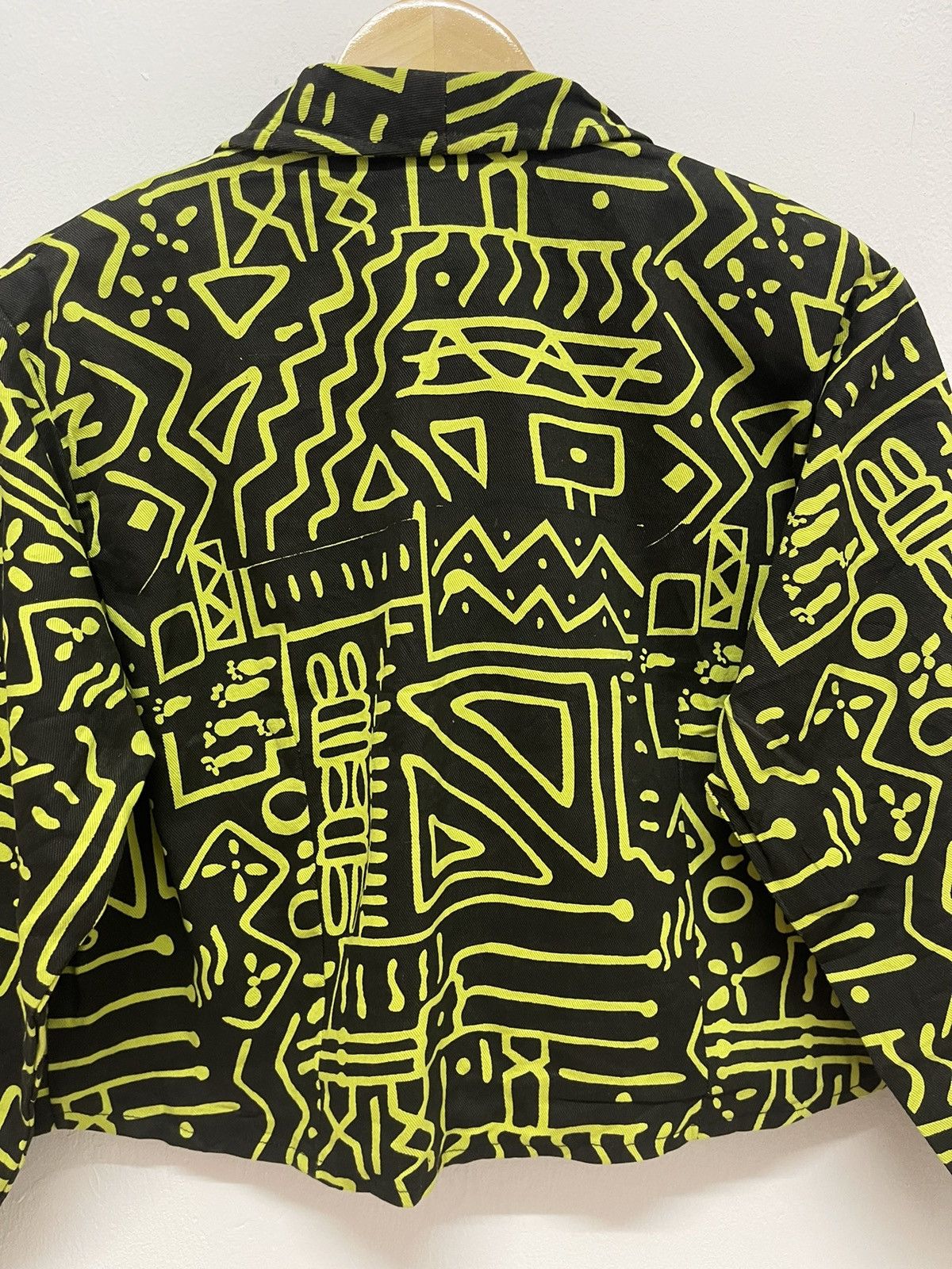 Japanese Brand VINTAGE PANTHER JAPAN ARTS MOTIFS CROP JACKET Size US M / EU 48-50 / 2 - 4 Thumbnail