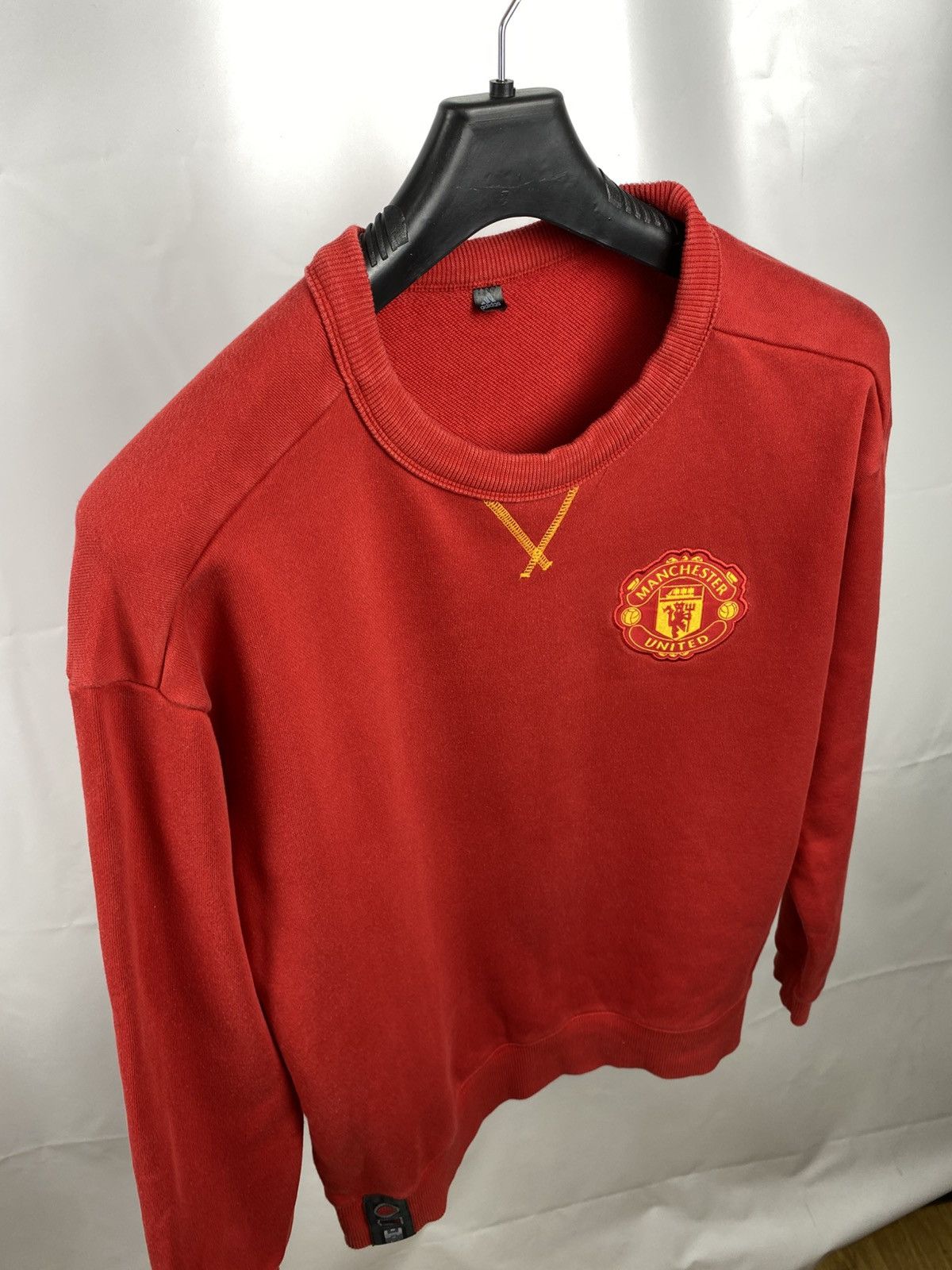 Adidas Adidas Manchester United Sweatshirt Chinese New Year size M Size US M / EU 48-50 / 2 - 10 Thumbnail