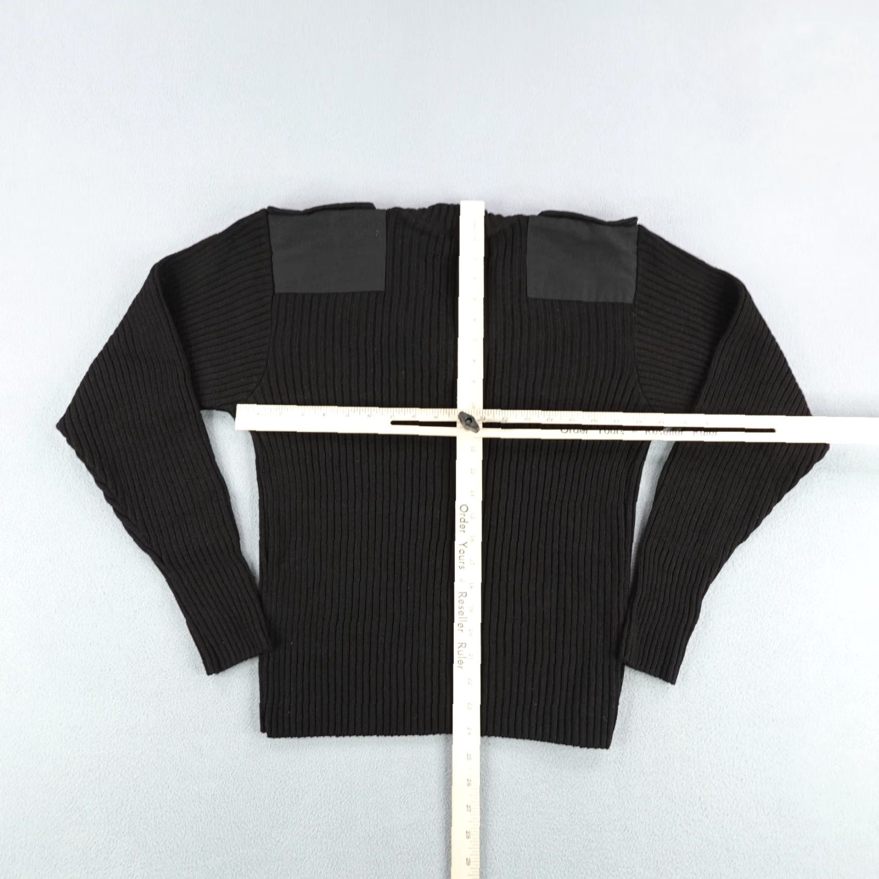 Vintage VINTAGE Horace Small Sweater Mens Medium Black Pullover V-Neck Tight-Knit Outdoor Size US M / EU 48-50 / 2 - 6 Thumbnail