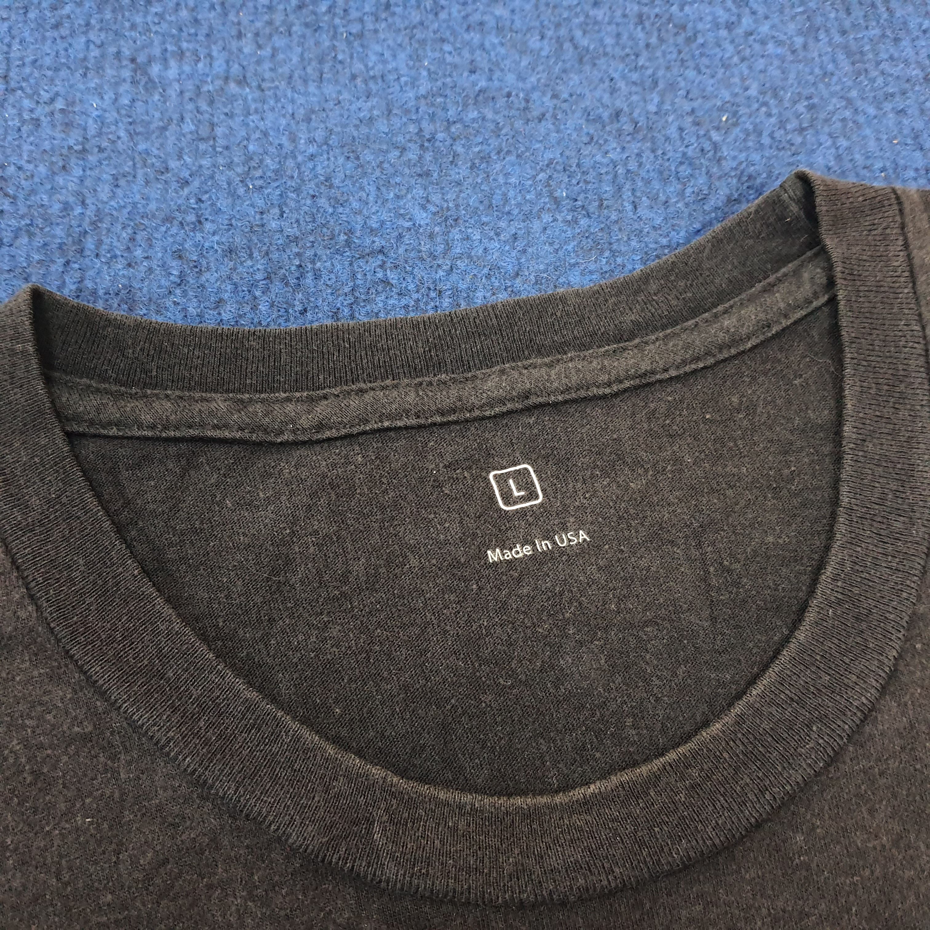American Apparel × Apple × Vintage Vintage Apple Store Product Tokyo Japan Omotesando Tshirt Size US L / EU 52-54 / 3 - 5 Thumbnail