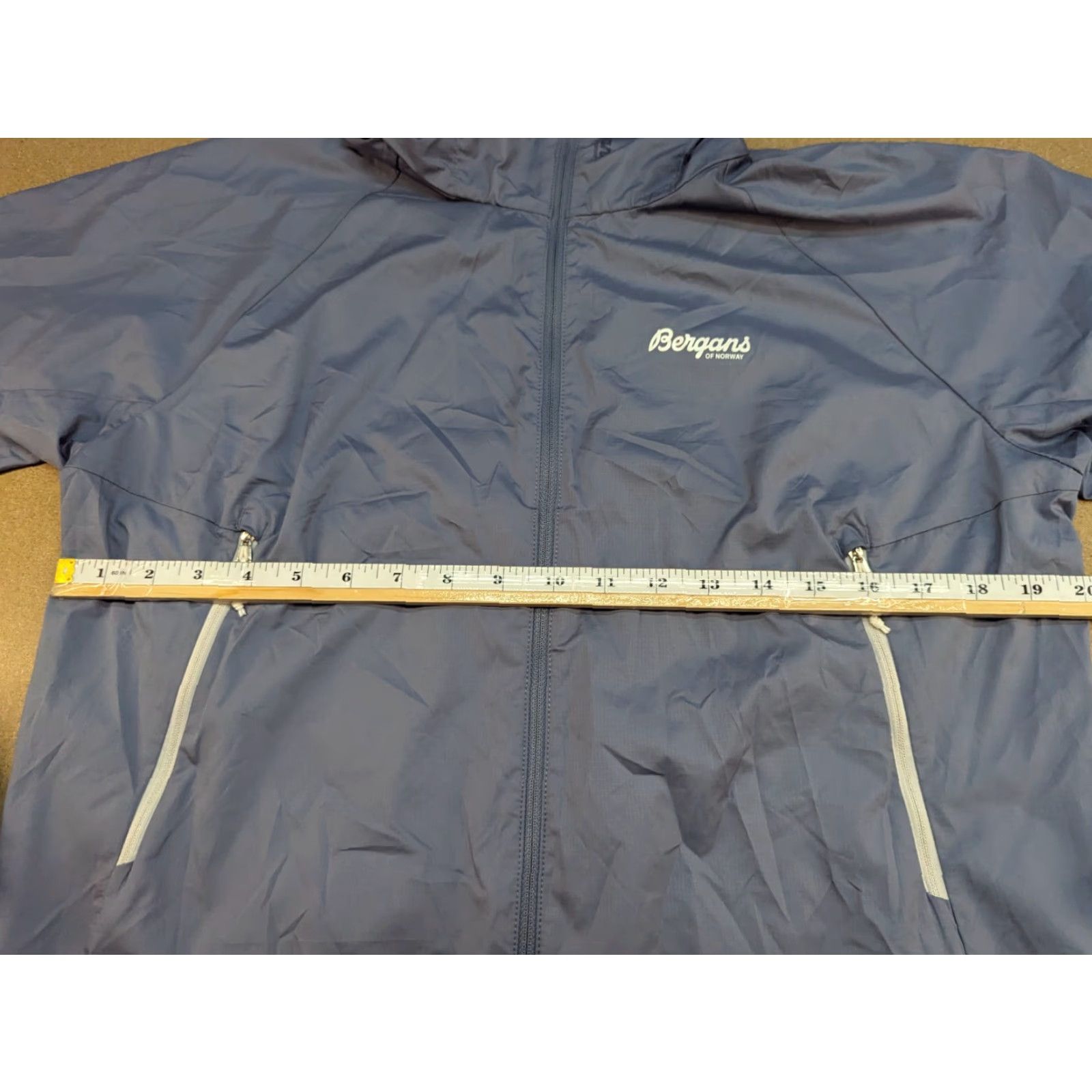 Vintage Bergans Ulta Lightweight Jacket Gray Slingsby Outdoor Hooded L Long Sleeve Zip Womens L Size L / US 10 / IT 46 - 6 Thumbnail