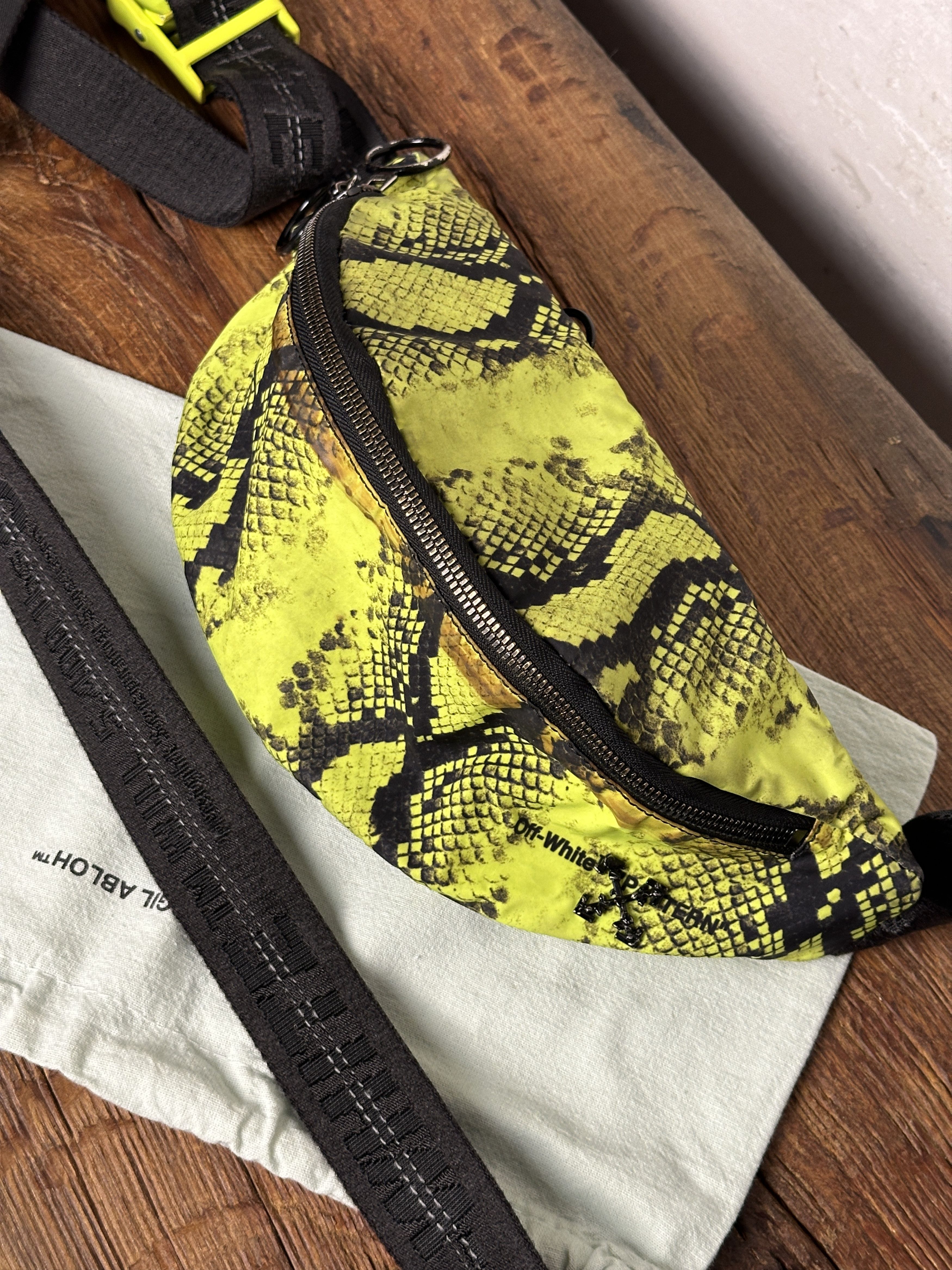 Off-White Off-white Neon Yellow Python-print Belt Bag In Fluo Yellow Size ONE SIZE - 1 Thumbnail