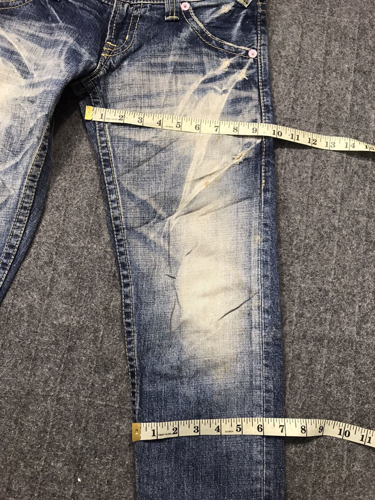 Japanese Brand Rodeo Crown Distressed Indigo Denim Jeans Pants Slim Cut Size US 28 / EU 44 - 12 Thumbnail