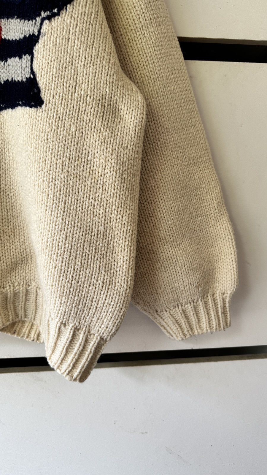 Vintage VINTAGE KNITWEAR SWEATER Size US S / EU 44-46 / 1 - 6 Thumbnail