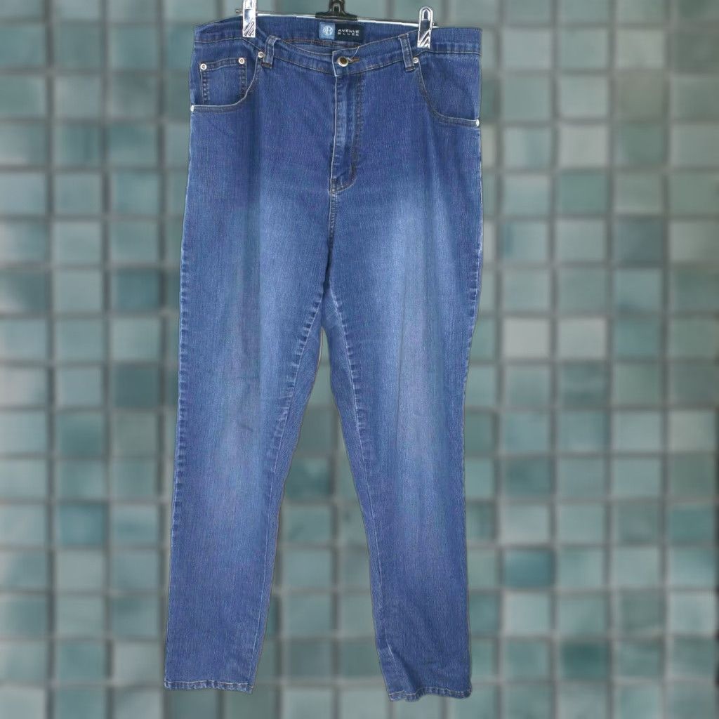 Avenue Avenue Blues Jeans Womens 16T Straight Leg Denim Blue Stretch 32X30 Size 32" / US 10 / IT 46 - 1 Thumbnail