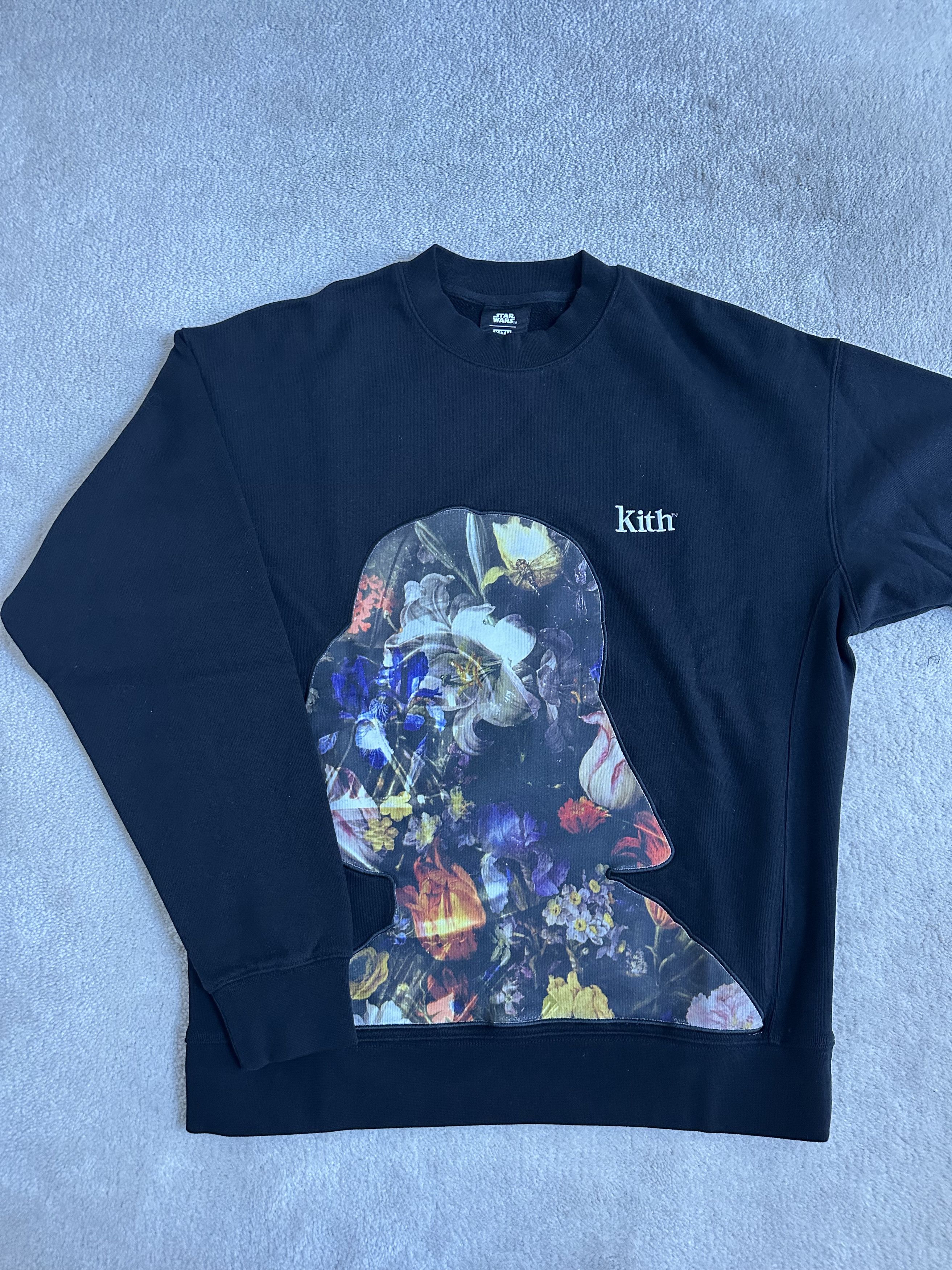 20-60代 人気ファッションブランド Kith × Star Wars Kith x STAR WARS Floral Vader Crewneck トップス