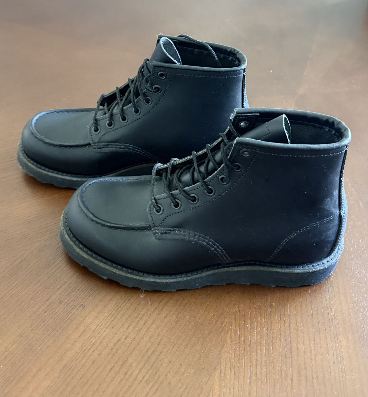 Red Wing Red Wing Classic Moc 8137 All Black Size US 8 / EU 41 - 3 Thumbnail