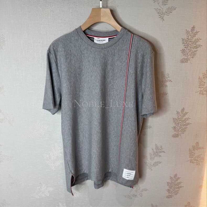 Thom Browne Thom Browne Short sleeves T-shirt Size US M / EU 48-50 / 2 - 1 Thumbnail
