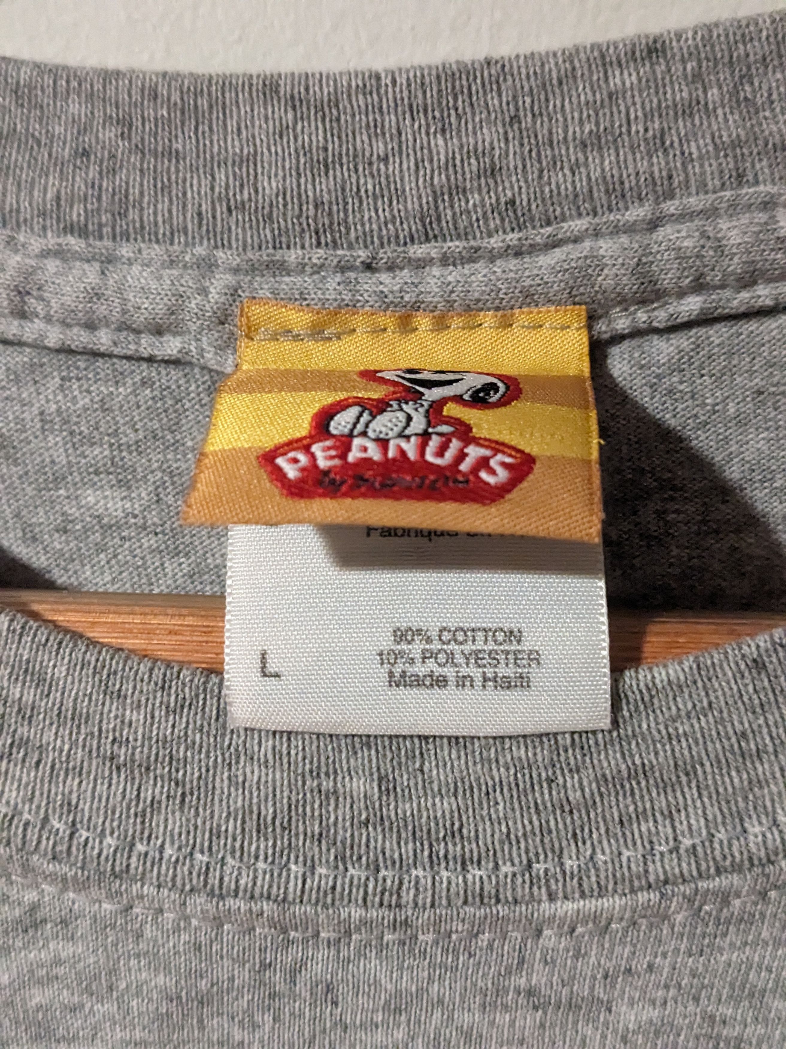 Peanuts × Vintage Vintage Y2K Snoopy Be Cool Christmas Peanuts Large T-Shirt Size US L / EU 52-54 / 3 - 3 Thumbnail