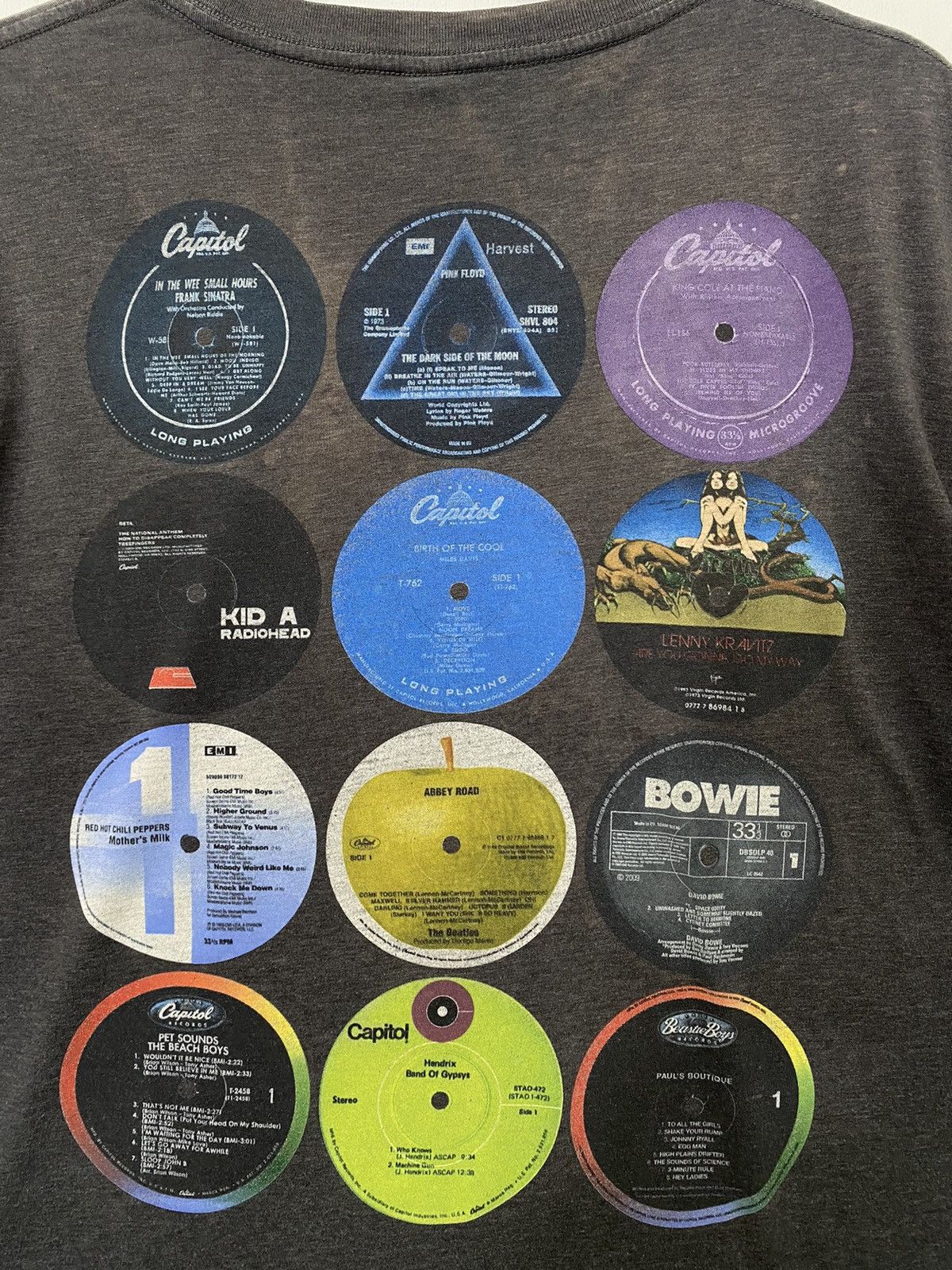 Band Tees 💥VINTAGE EMI records label / radiohead bowie RHCP shirt Size US L / EU 52-54 / 3 - 3 Thumbnail