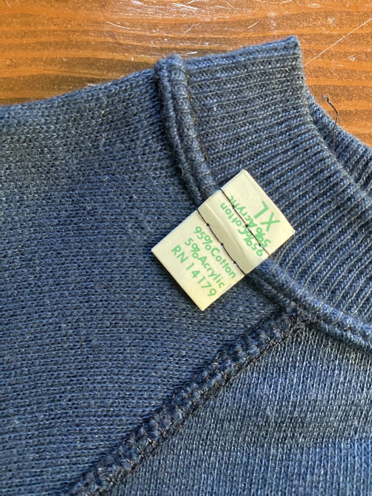 Velva Sheen Vintage NWT 80’s Yale Velva Sheen Raglan Crewneck Sweatshirt Size US L / EU 52-54 / 3 - 4 Thumbnail