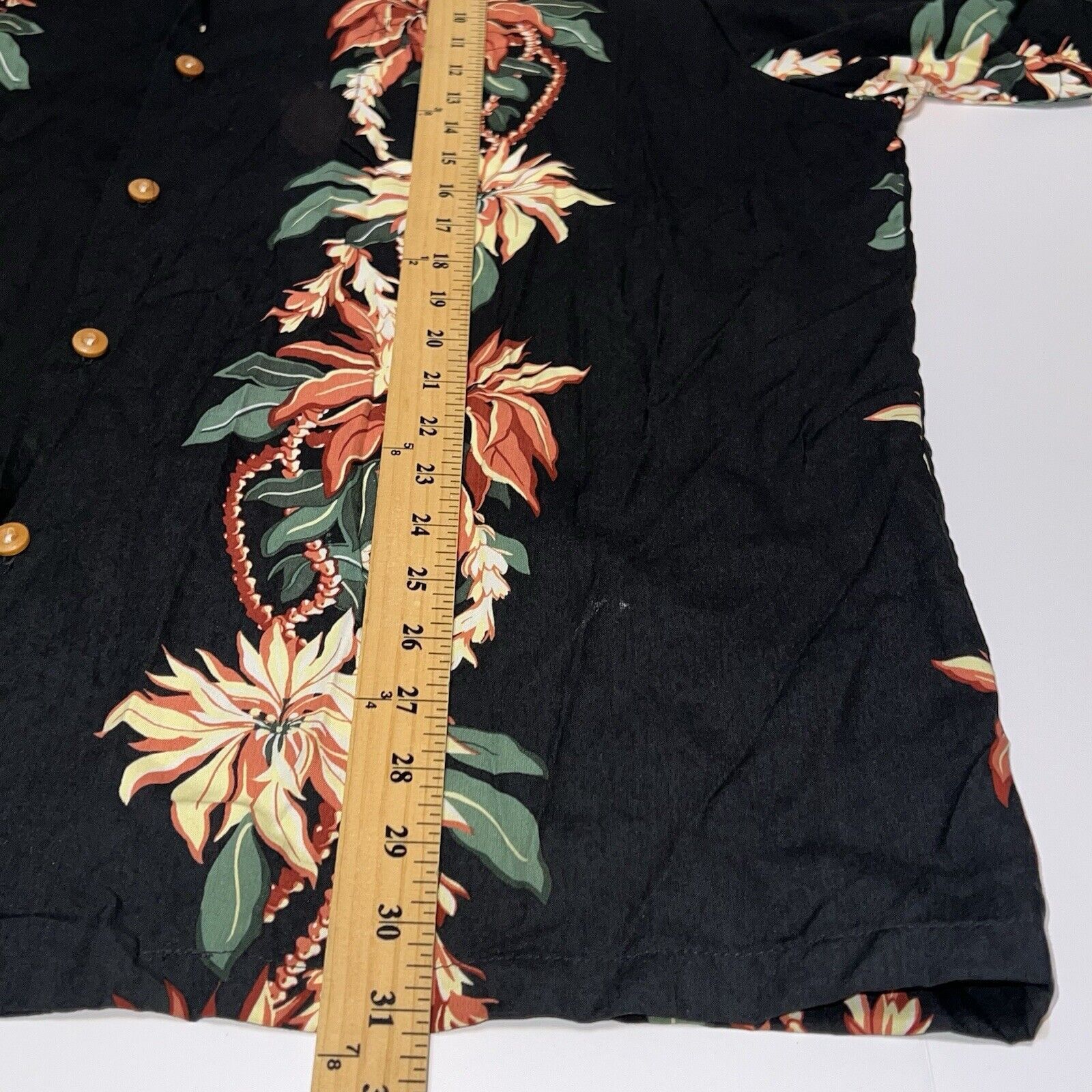 Paradise Found Paradise Found XL Hawaiian Shirt Magnum PI Black Floral Size US XL / EU 56 / 4 - 6 Thumbnail