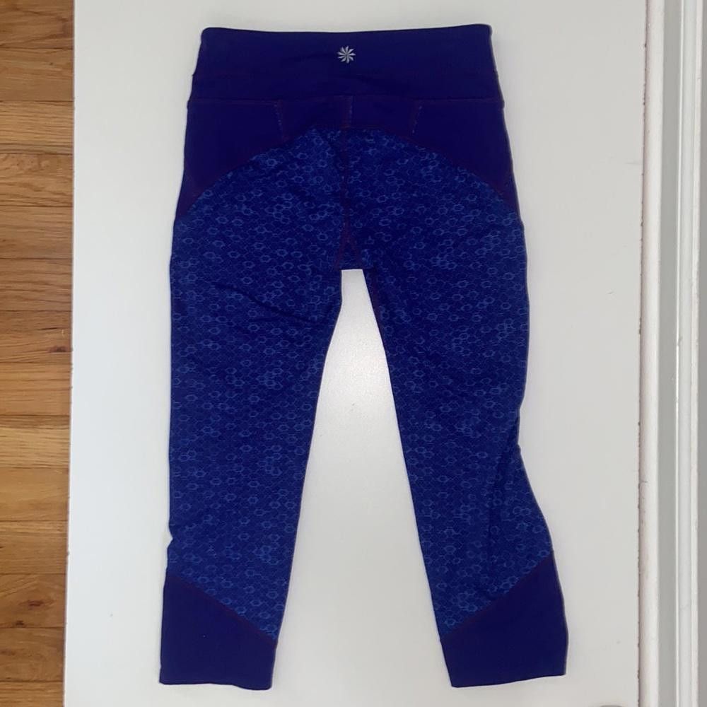 Designer Athleta l Purple Print Leggings Size XS Size 26" / US 2 / IT 38 - 7 Thumbnail