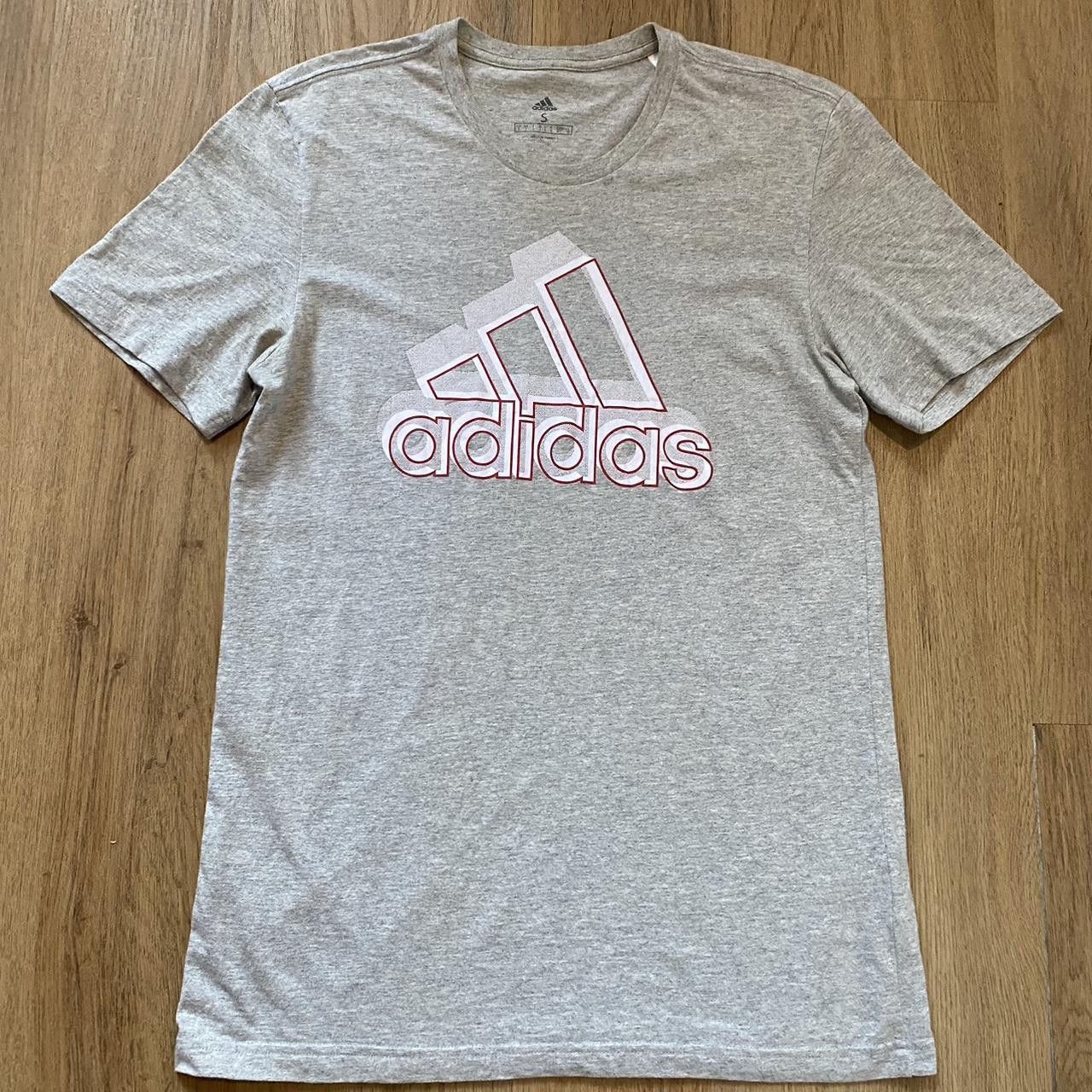 Adidas Grey Adidas tee with pink logo #sportswear Size US S / EU 44-46 / 1 - 1 Thumbnail