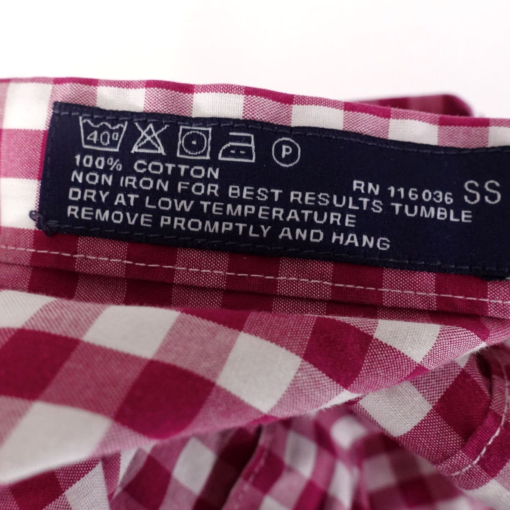 Charles Tyrwhitt CHARLES TYRWHITT WEEKEND NON IRON CLASSIC FIT S/S BUTTON DOWN SHIRT MENS XL MENS XL FUSCIA Check Cotton Button-Up Collared Short Sleeve Vintage: No Size US XL / EU 56 / 4 - 7 Thumbnail