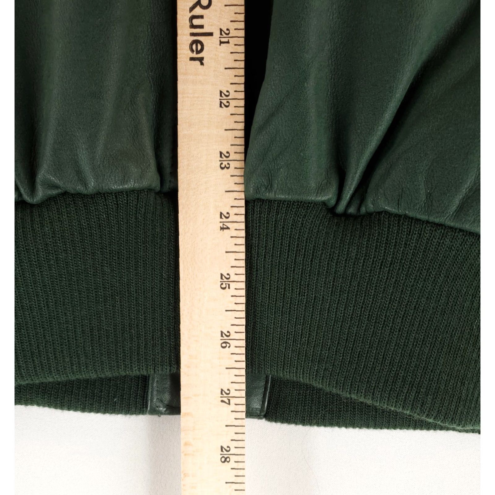 Vintage VINTAGE General Clothing Company Leather Bomber Jacket Green M Mens Revival 90s Scuff on back Size US M / EU 48-50 / 2 - 7 Thumbnail