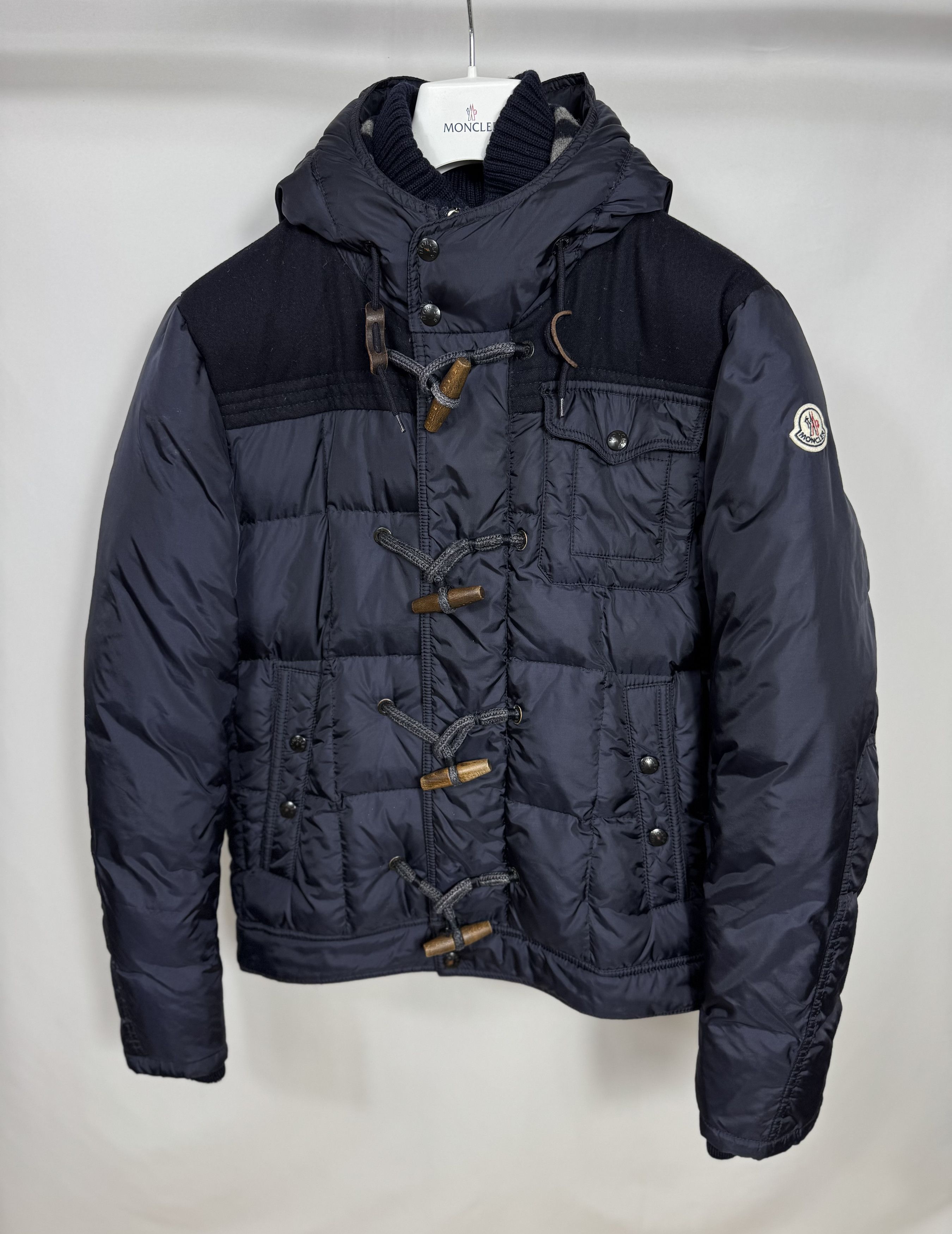 Moncler Moncler Striped Technical Menuire Sport Jacket Chief