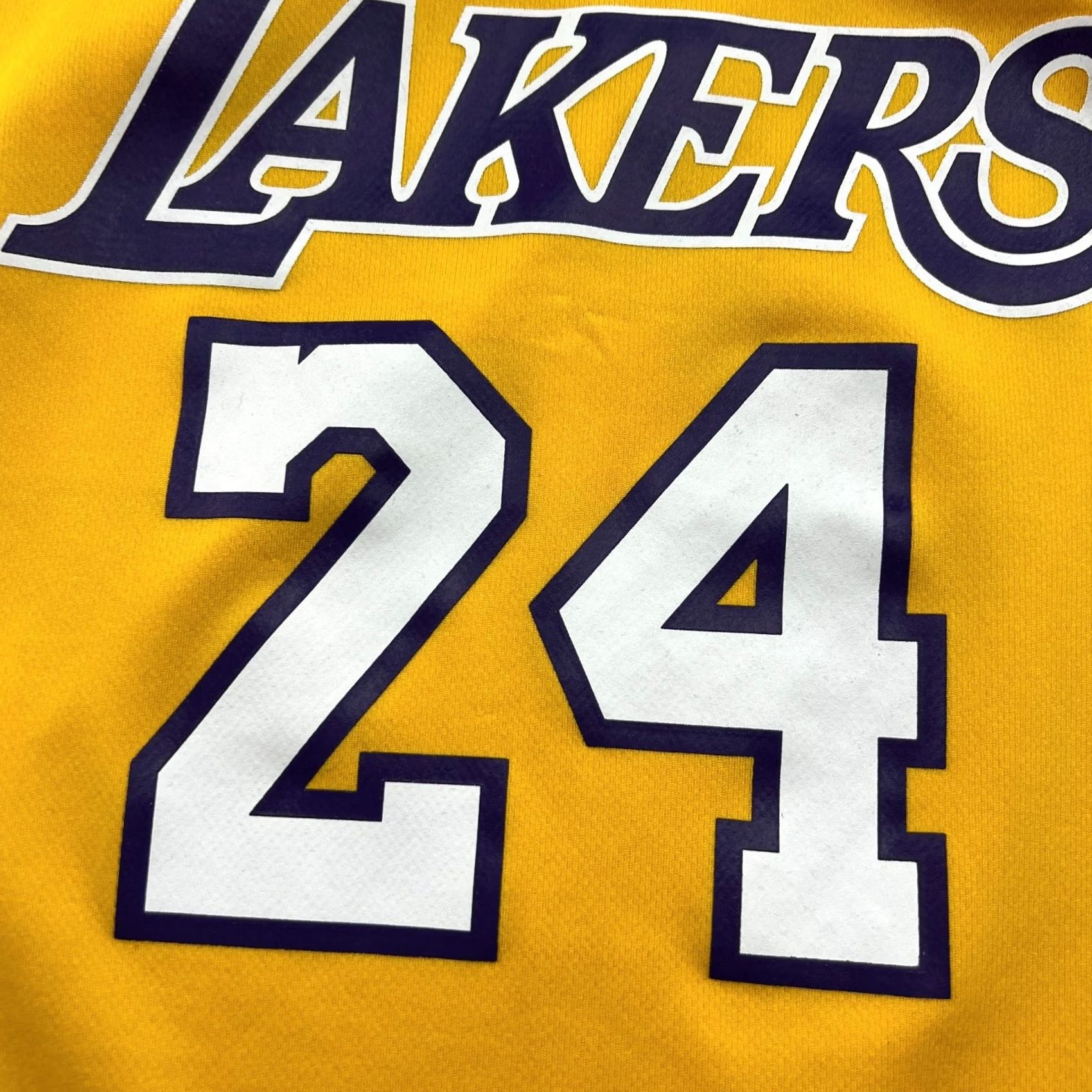 Adidas adidas LA Lakers Kobe Bryant 2012 Basketball Jersey Tank Mens Medium Yellow Sleeveless Shirt Size US M / EU 48-50 / 2 - 6 Thumbnail