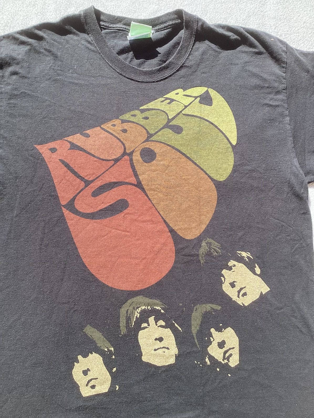 Other ‘05 Beatles rubber soul,Apple corpse, official band T-shirt Size US L / EU 52-54 / 3 - 2 Thumbnail