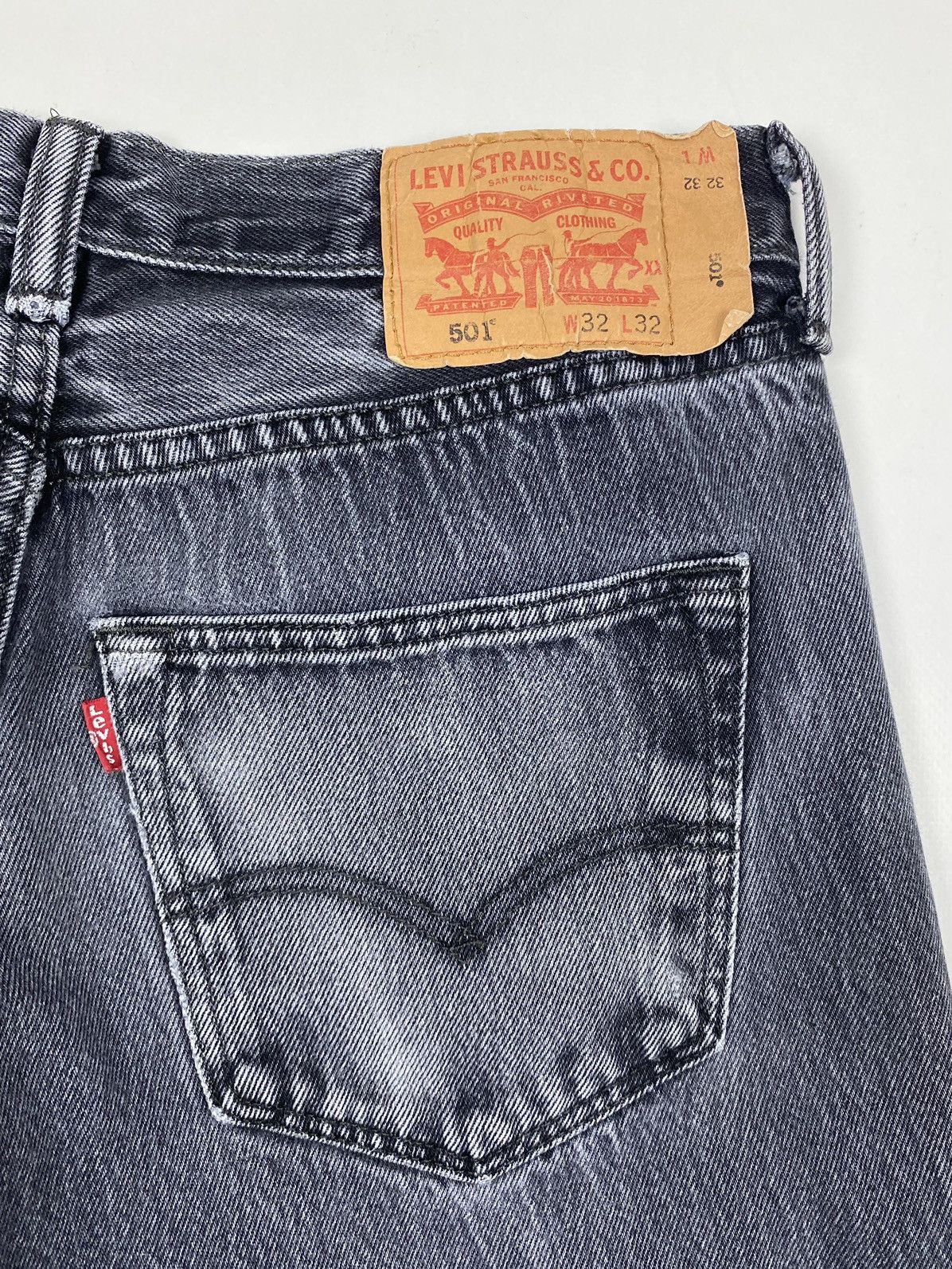 Levi's Levi’s 501 Washed Gray Distressed Denim Pants 30X30 Size US 30 / EU 46 - 9 Thumbnail