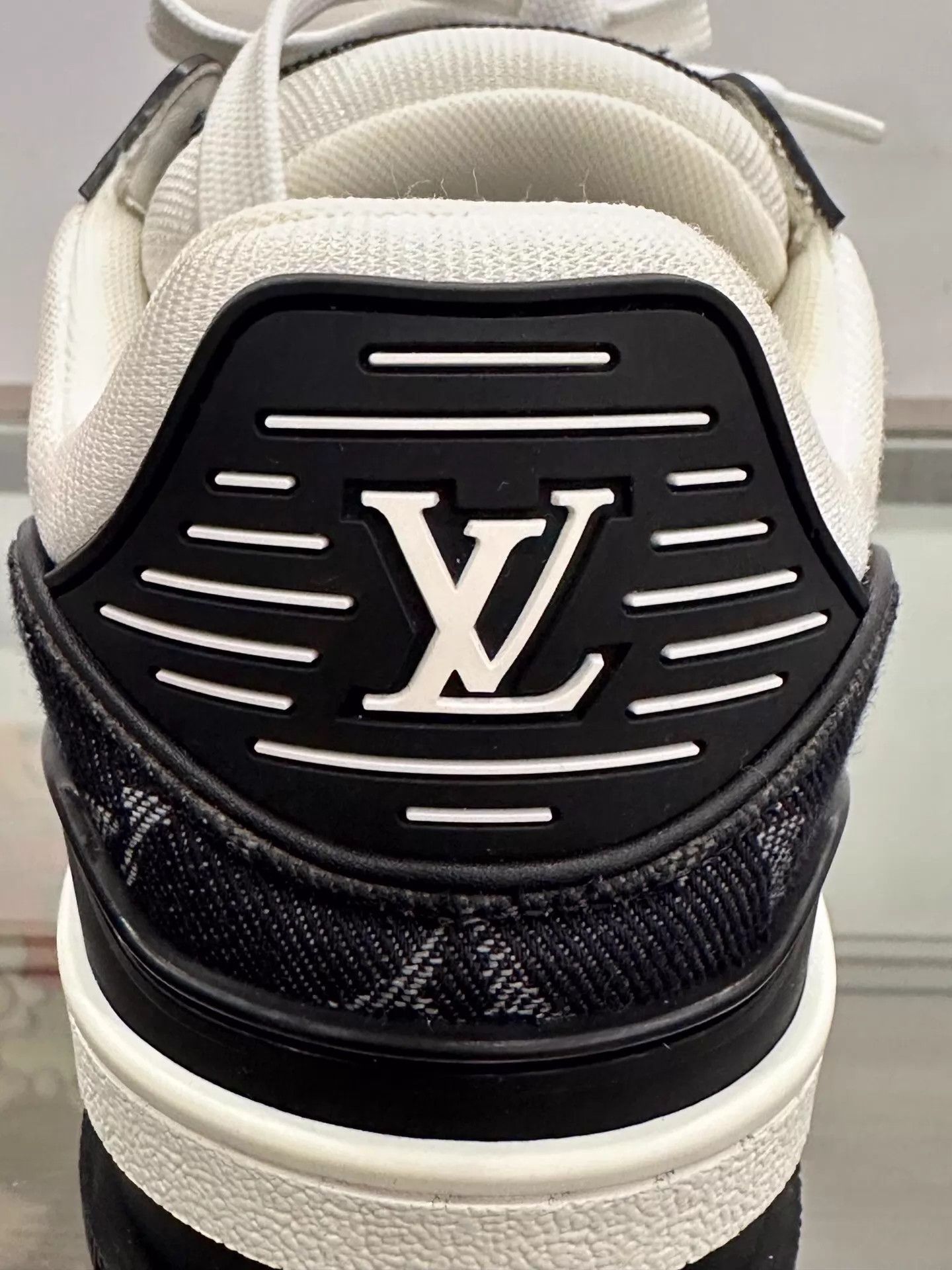 Louis Vuitton LV Women's Black White Panda Monogram Trainer 37.5 99New Size US 7 / IT 37 - 7 Thumbnail