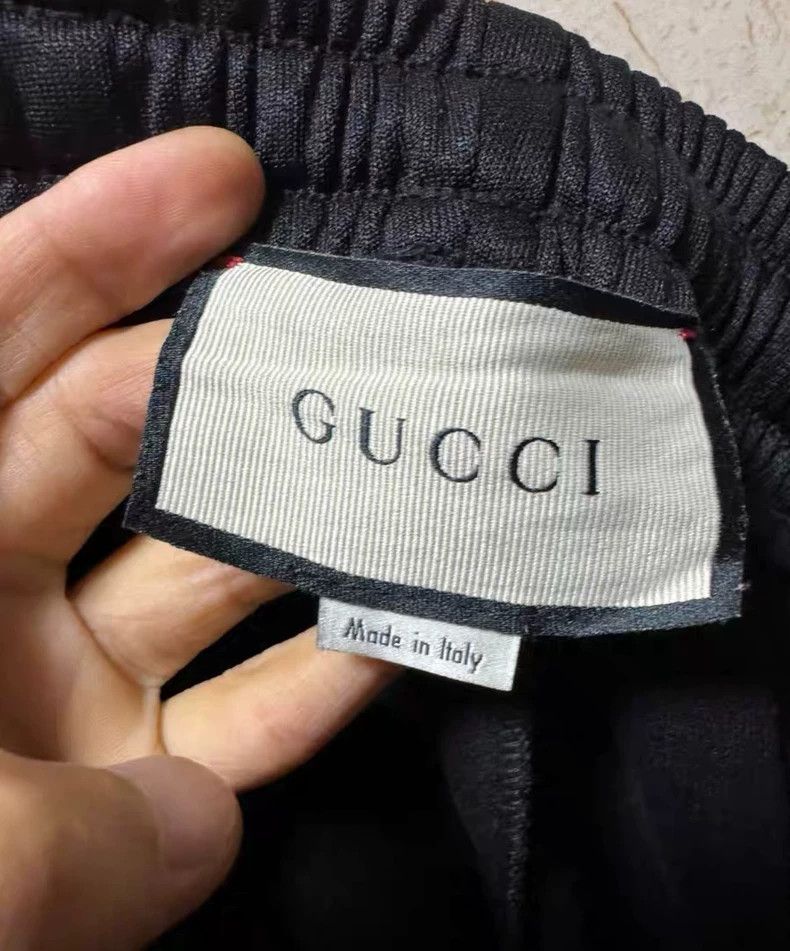 Gucci Gucci SizeM Black double G snake pattern logo sweatpants Size US 33 - 2 Thumbnail
