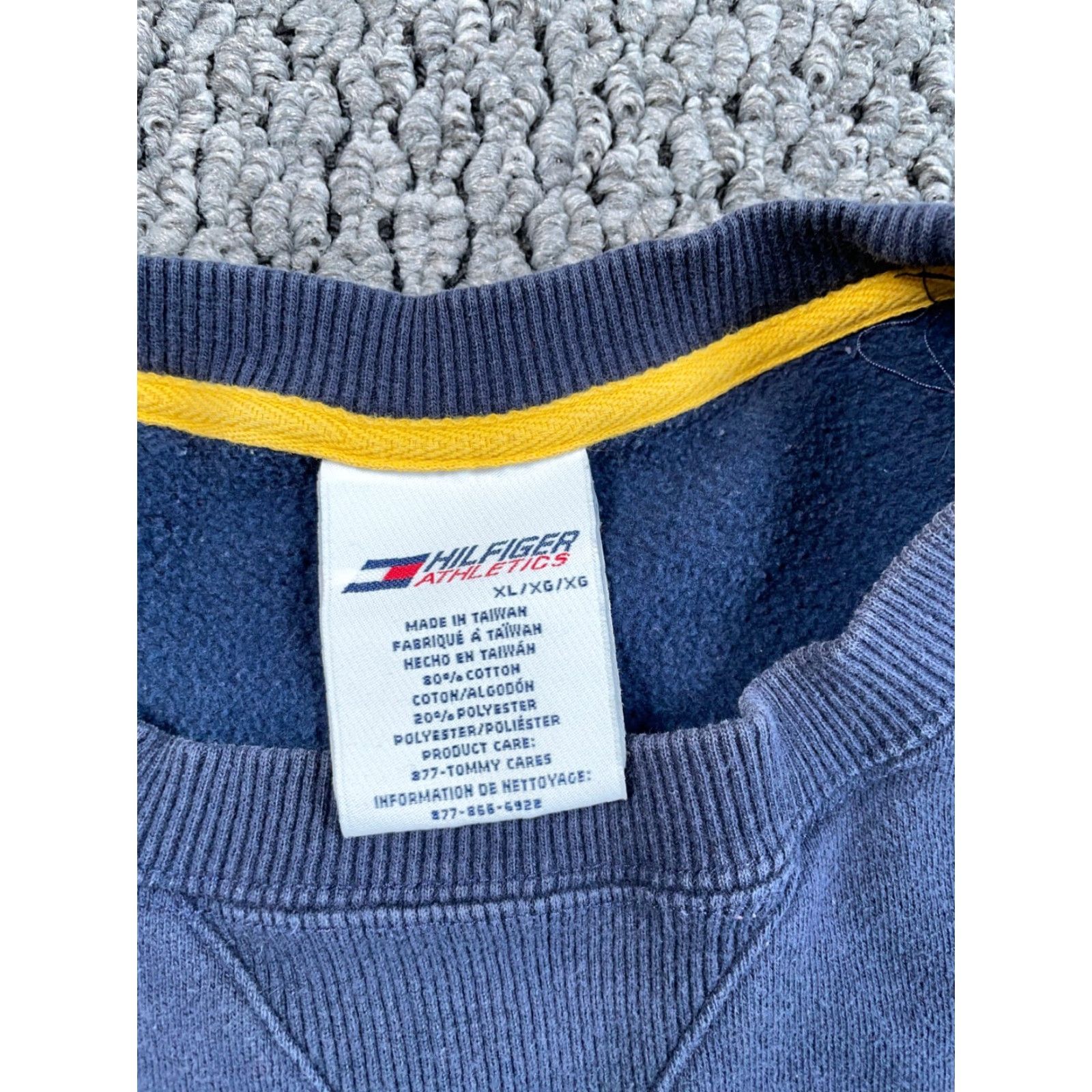 Tommy Hilfiger VTG Tommy Hilfiger Athletic Department Sweatshirt Mens XL Blue Oversized 90s Retro Graphic Print Heavyweight Cotton Blend Size US XL / EU 56 / 4 - 3 Thumbnail