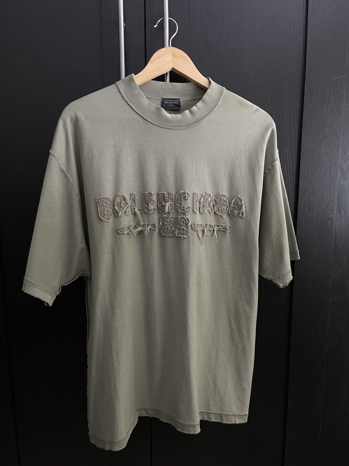 Balenciaga Lunar New Year T Size US S / EU 44-46 / 1 - 1 Thumbnail