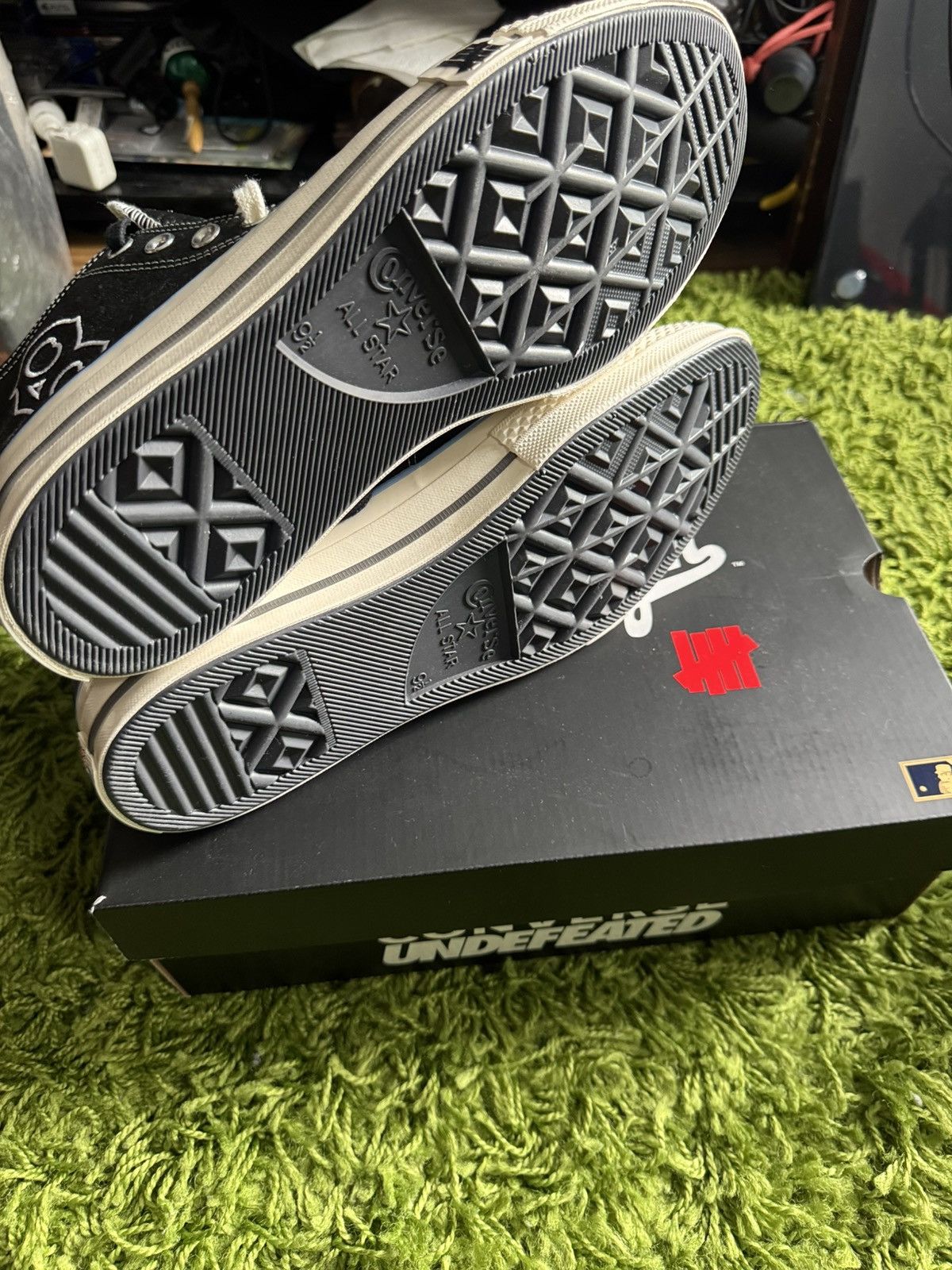 Undefeated Undefeated x Converse MLB Brooklyn Dogers Size US 9.5 / EU 42-43 - 3 Thumbnail