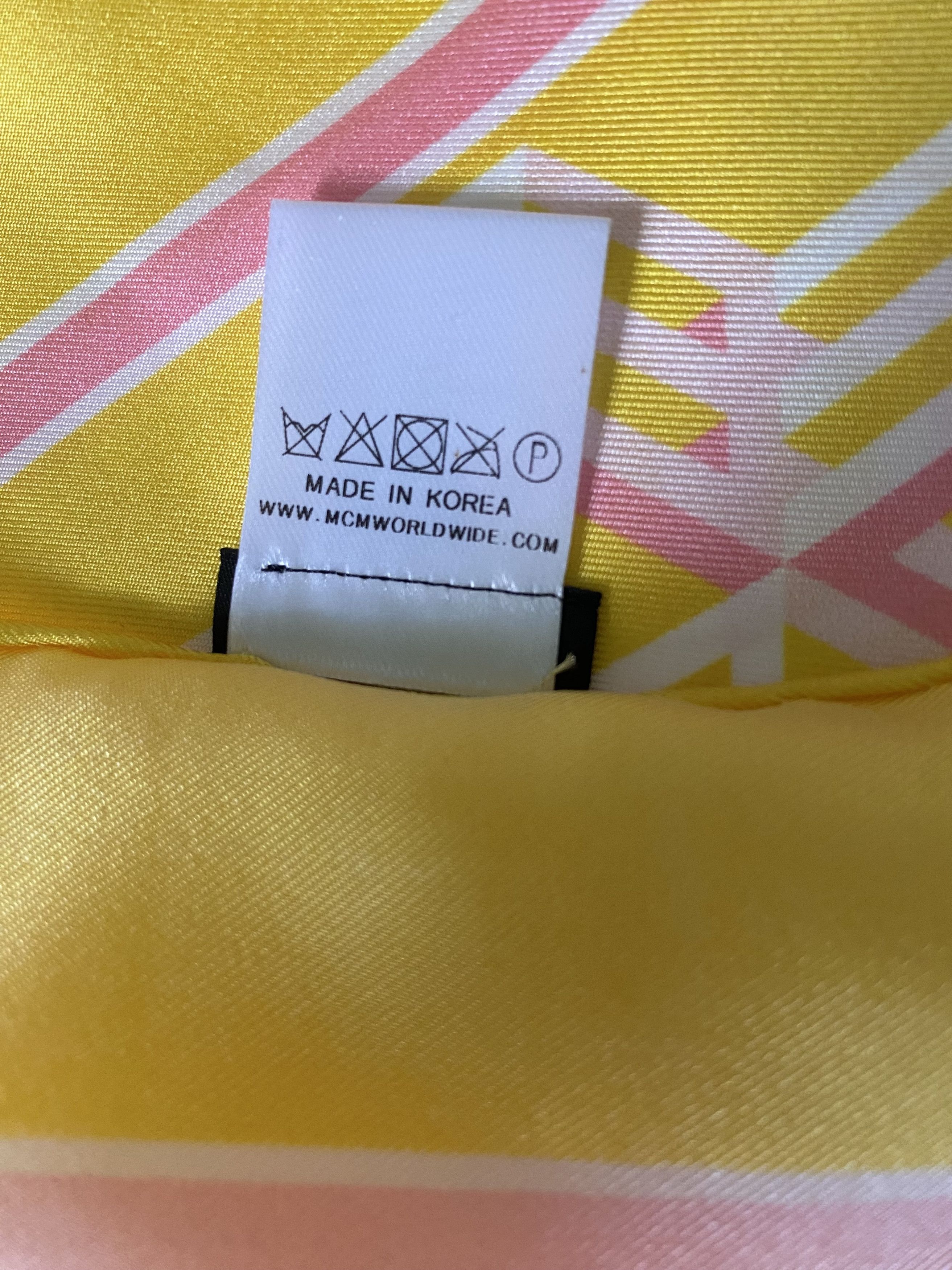 MCM Auth MCM 100% Silk Geometric Cube Scarf - Yellow & Pink BNWT Size ONE SIZE - 5 Thumbnail