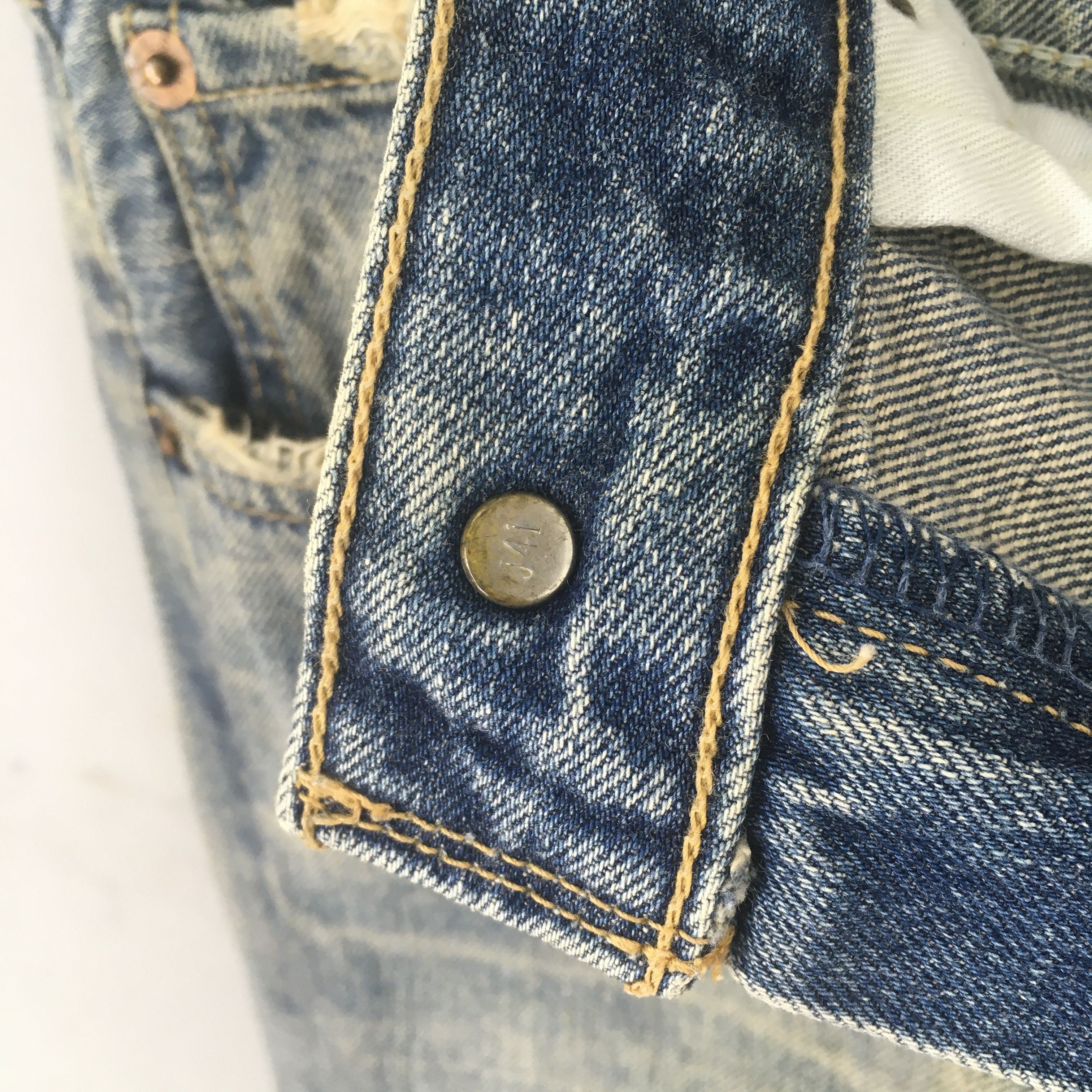 Levi's Size 28x33 Vintage 90s Levi's 517 Flared Bootcut Jeans S2012 Size US 28 / EU 44 - 7 Thumbnail