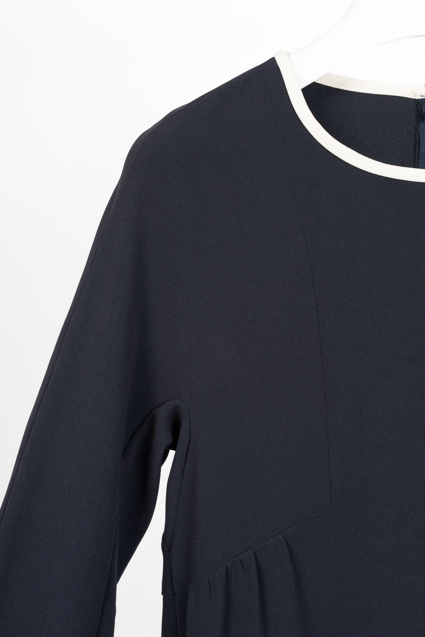 Weekend Max Mara Weekend Max Mara Navy Crepe Ruffle-Cuff Dress Size S / US 4 / IT 40 - 5 Thumbnail