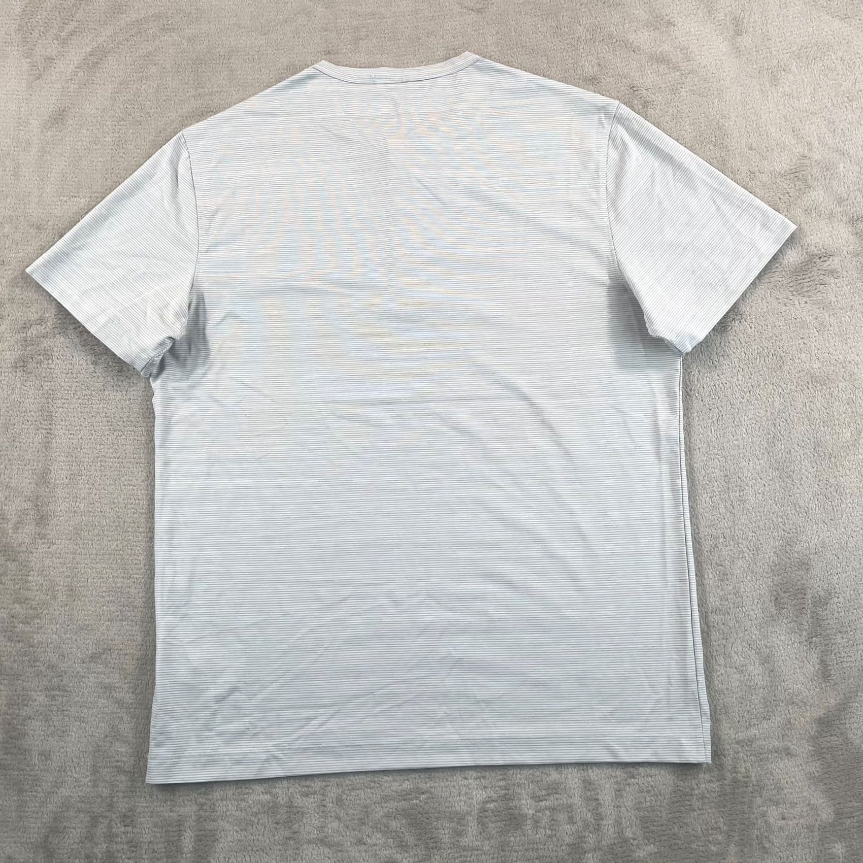UNTUCKit UNTUCKit Croze Performance Henley T Shirt Men Small Grey Striped Short Sleeve Size US S / EU 44-46 / 1 - 4 Thumbnail