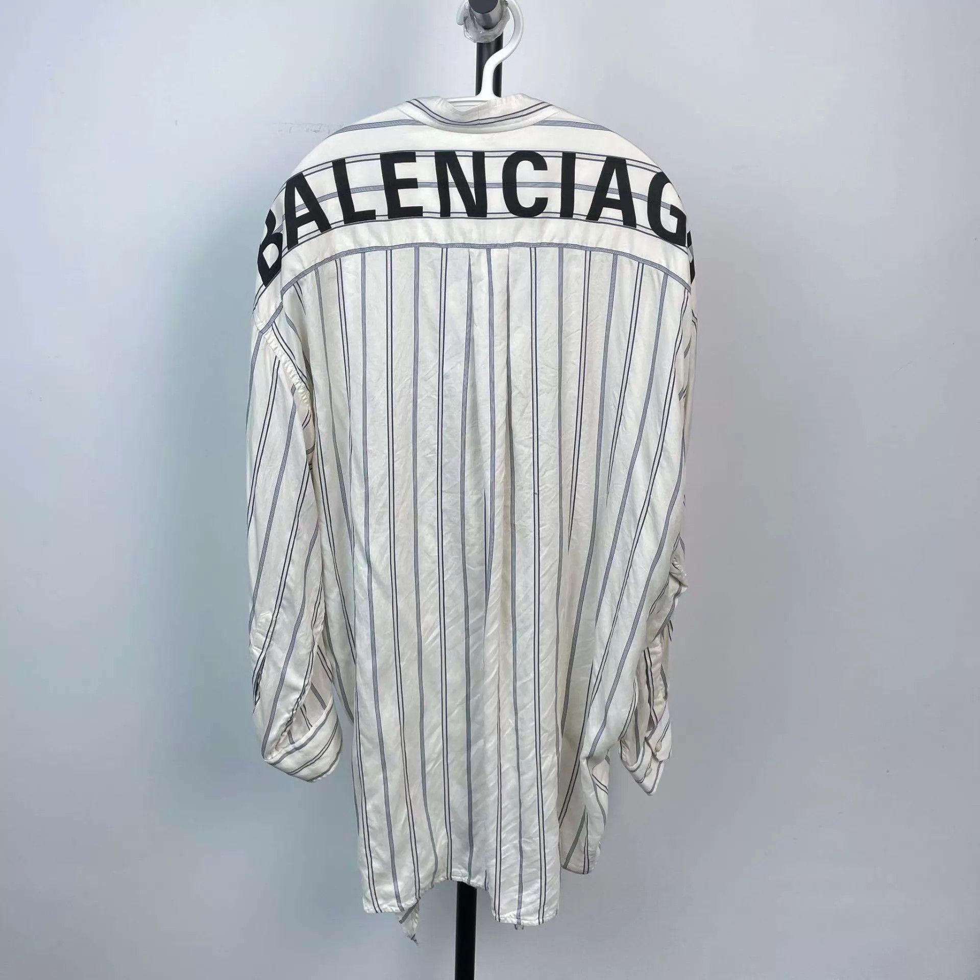 Balenciaga Balenciaga Striped Shirt Size 36 XXS Size US XXS / EU 40 - 2 Thumbnail