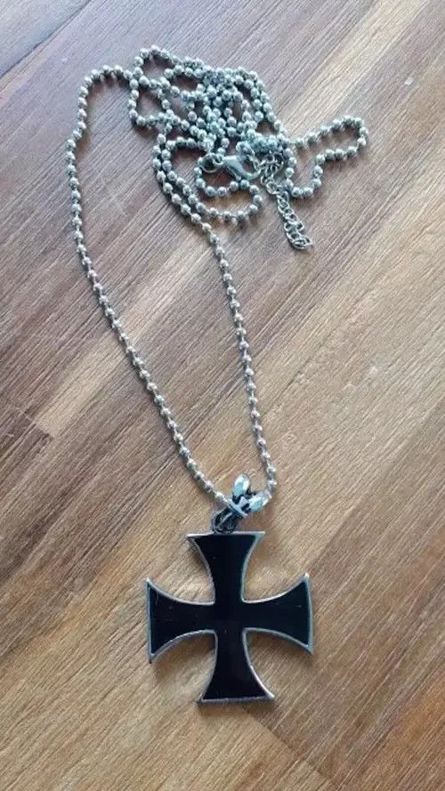 Other Iron Cross Pendant Chain Necklace Size ONE SIZE - 2 Thumbnail