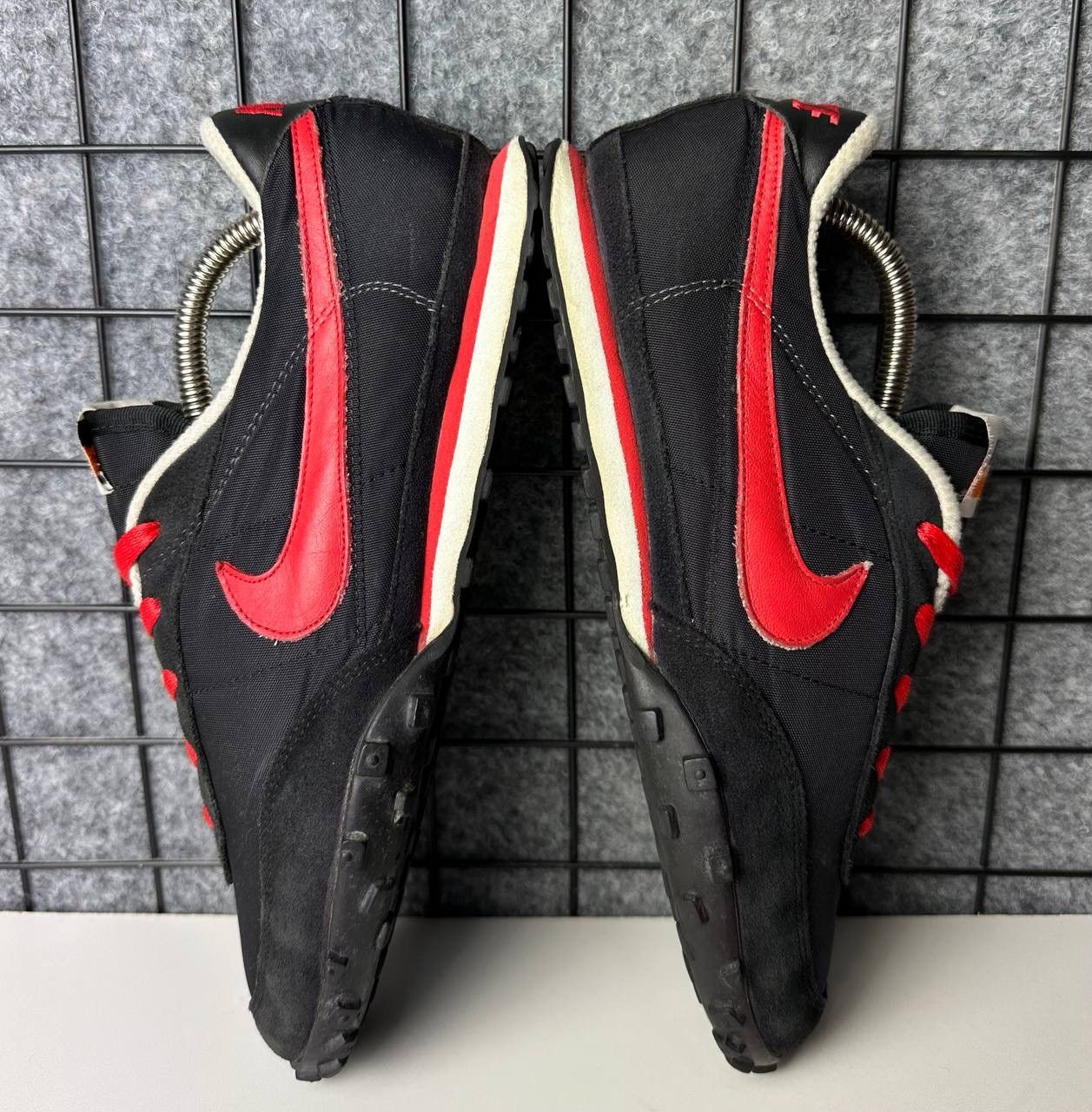 Nike Nike waffle race 2 sneakers size 8.5 us Size US 9 / EU 42 - 5 Thumbnail