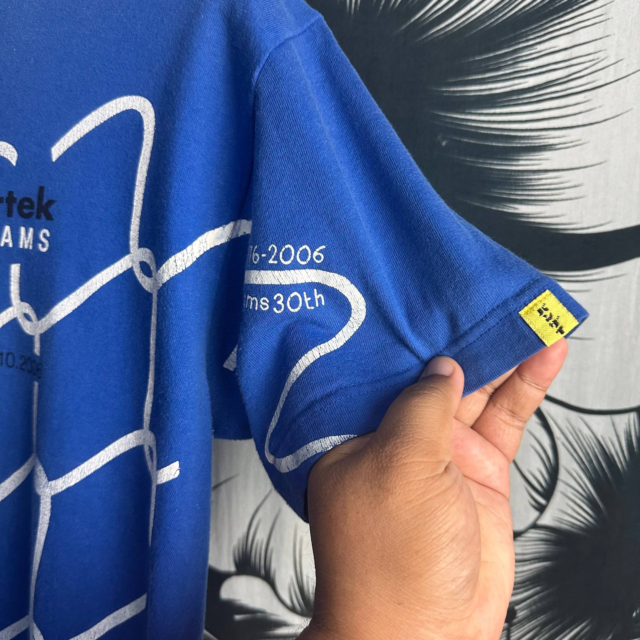 Japanese Brand Vintage Artek Beams Japan EYE Exbition T-Shirt Size US M / EU 48-50 / 2 - 7 Thumbnail