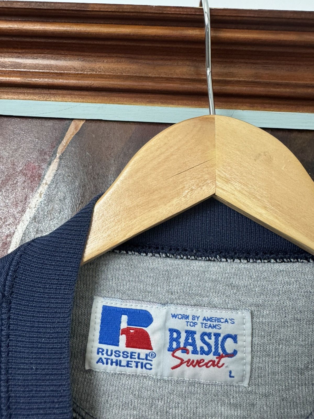 Russell Athletic Crazy Vintage Essential Russell USA Flag Casual Sweatshirt Size US L / EU 52-54 / 3 - 3 Thumbnail