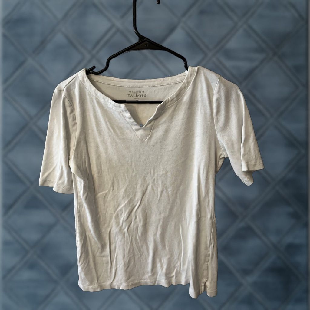Talbots Talbots T-Shirt Womens PM White Solid Short Sleeve Cotton Round Neck Shirt White Talbots PM Women T-Shirt Cotton Classic Basic Tee Size M / US 6-8 / IT 42-44 - 1 Thumbnail