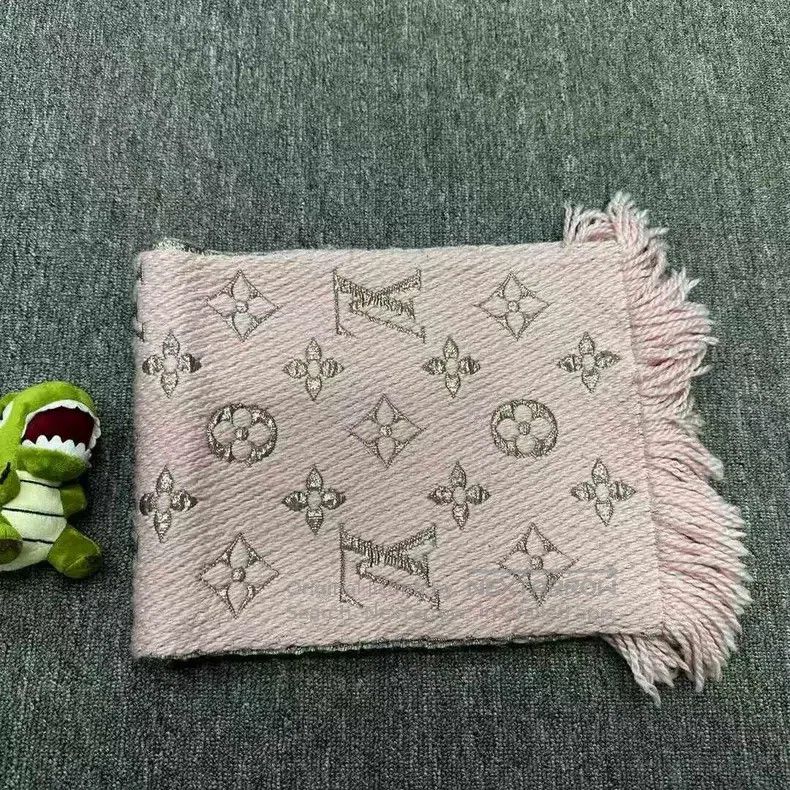Louis Vuitton Louis Vuitton Pink Silver Full Print Scarf Size ONE SIZE - 1 Thumbnail