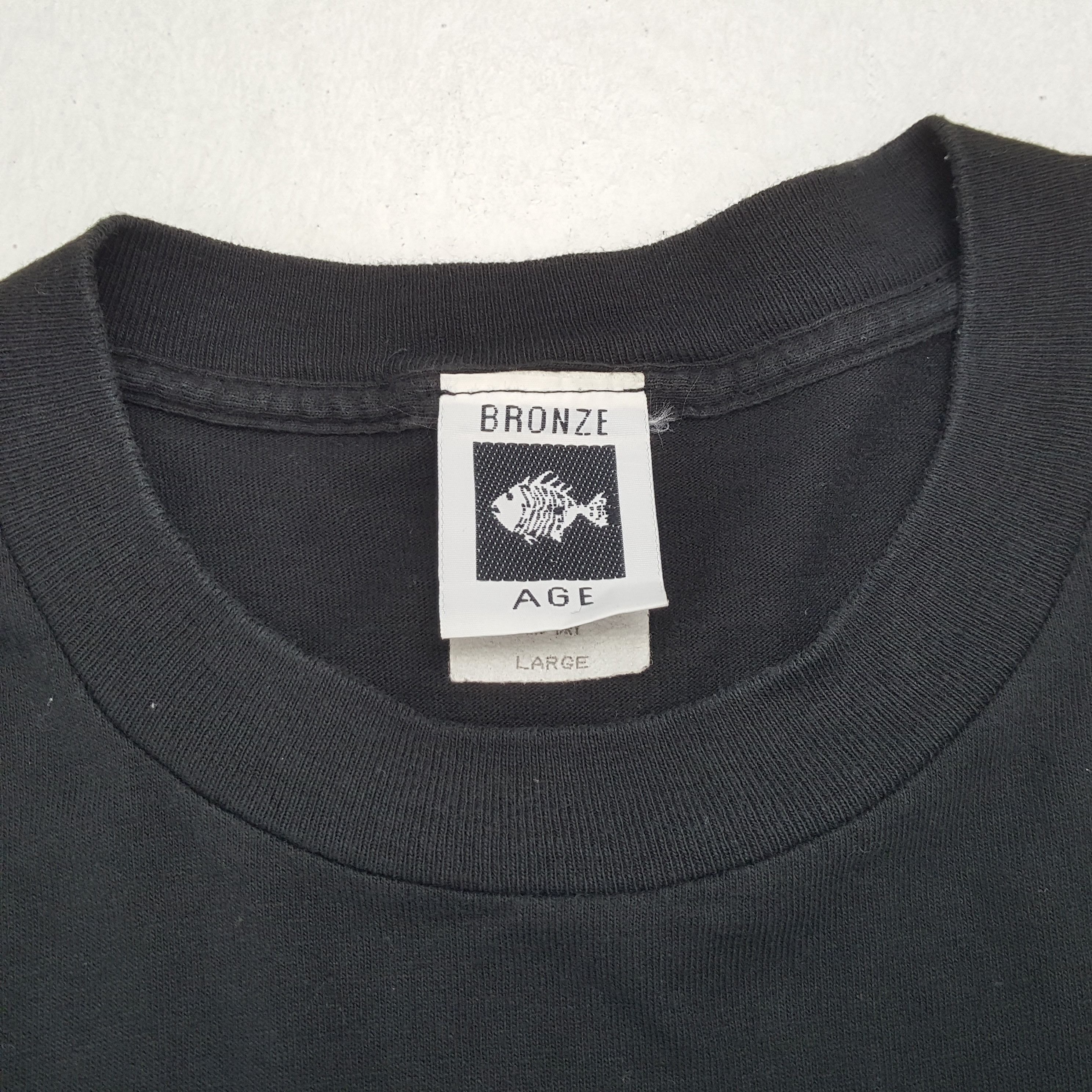 Vintage BRONZE AGE Streetwear Surfing Style Tshirt Size US L / EU 52-54 / 3 - 7 Thumbnail