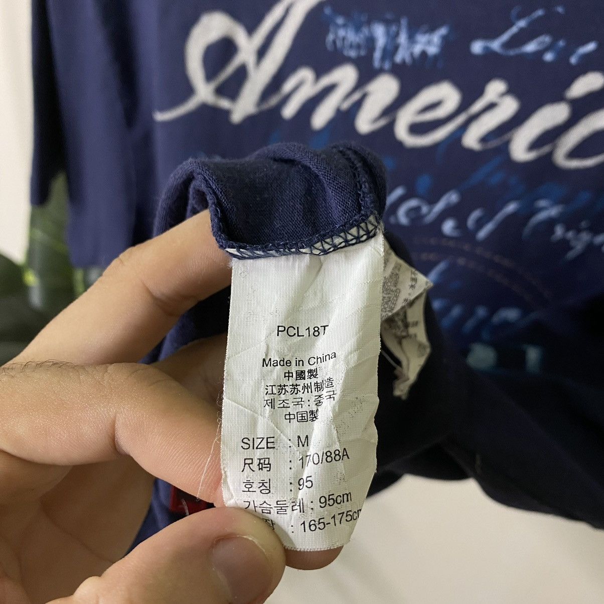 Levi's × Vintage Vintage 2000s Levis Red Tab Tee Size US M / EU 48-50 / 2 - 5 Thumbnail